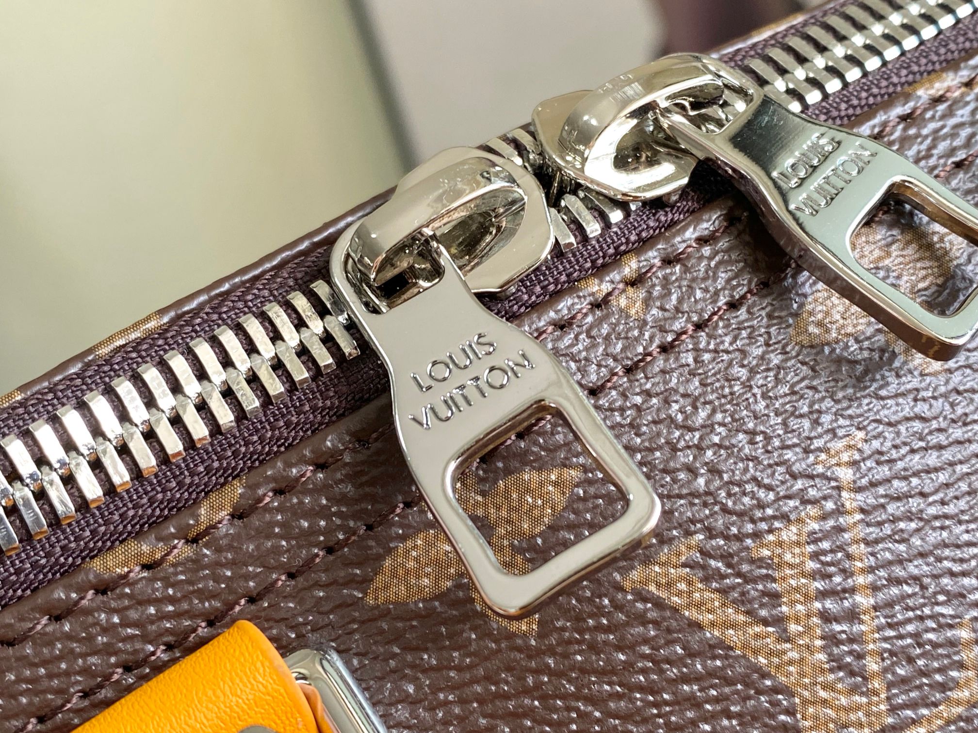 Louis Vuitton Keepall Bandouliere 35 Travel Bag in Monogram Eclipse Canvas - Image 6