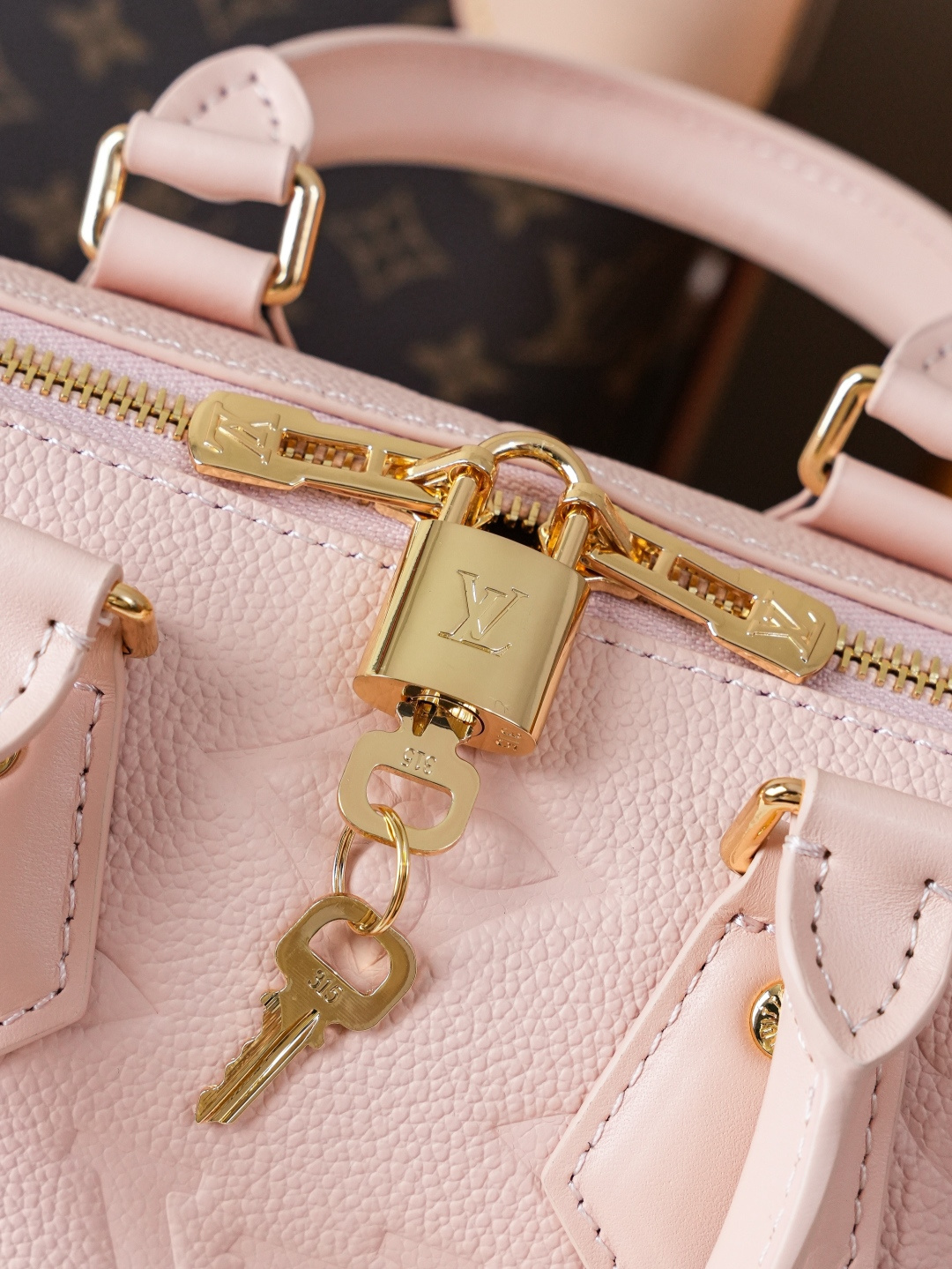 Louis Vuitton Speedy Bandoulière 20 Monogram Empreinte Leather Crossbody Bag - Image 6