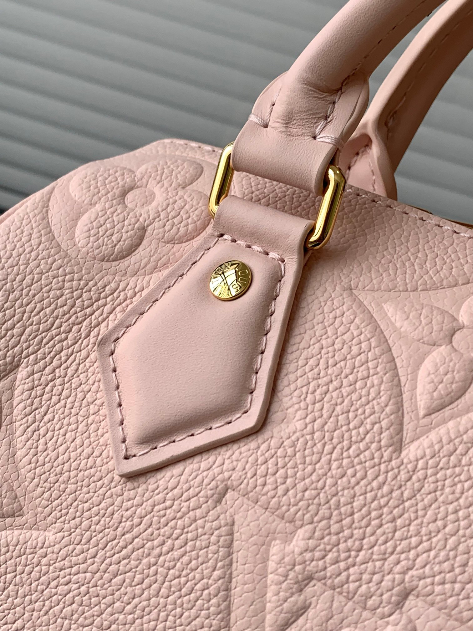 Louis Vuitton Speedy Bandoulière 20 Monogram Empreinte Leather Handbag - Image 6