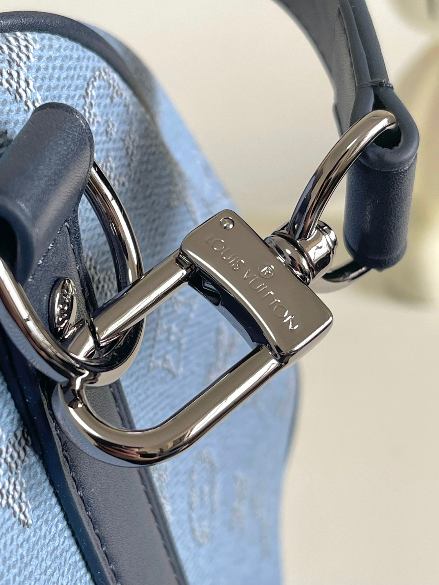 Louis Vuitton Keepall Bandouliere 50 Travel Bag - Image 6