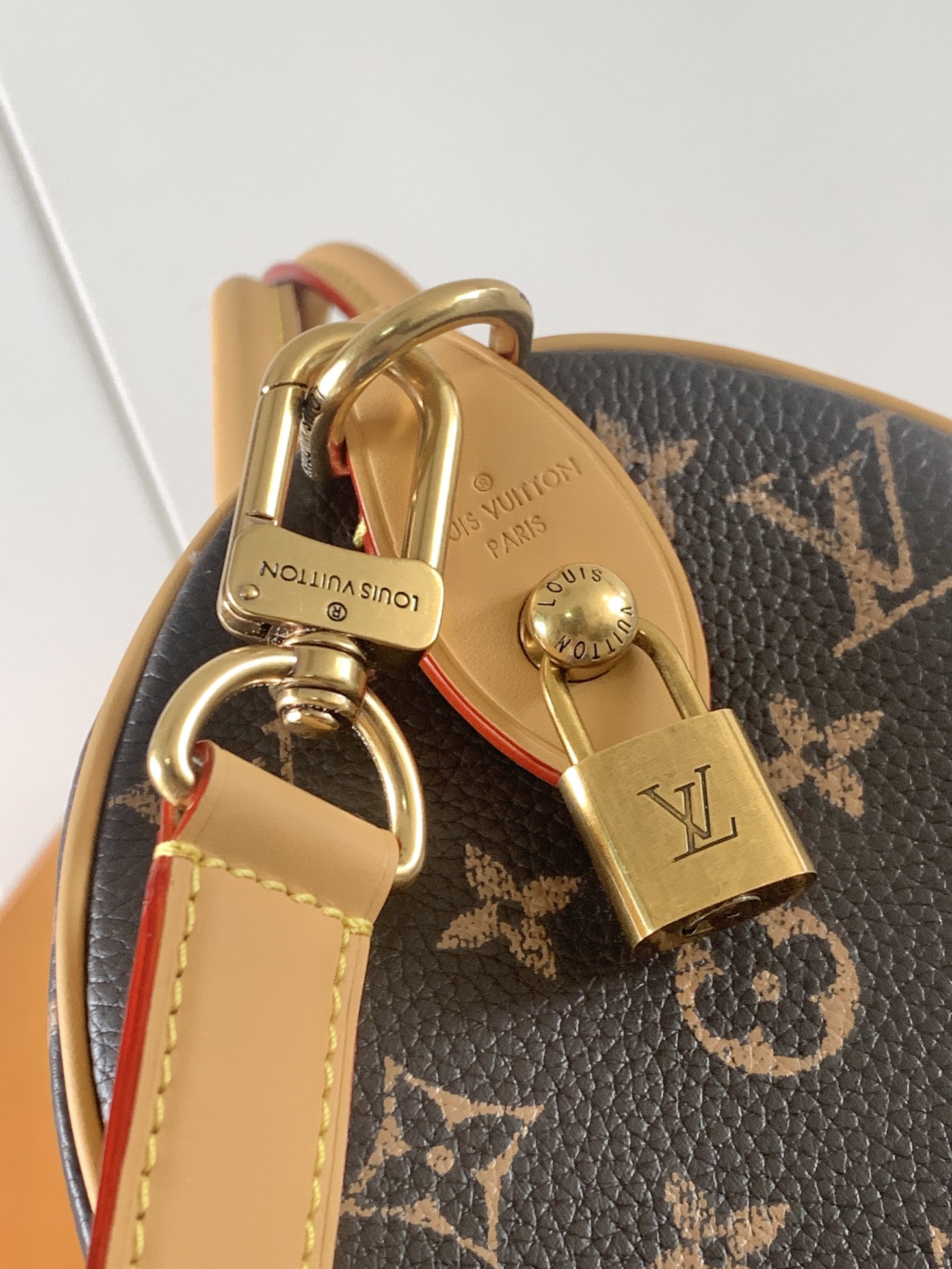 Louis Vuitton Speedy Bandoulière 25 Monogram M24443 - Image 6