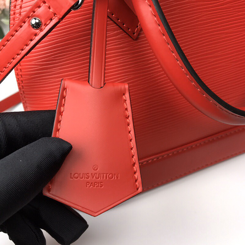 Louis Vuitton Alma BB Handbag in Red - Image 6