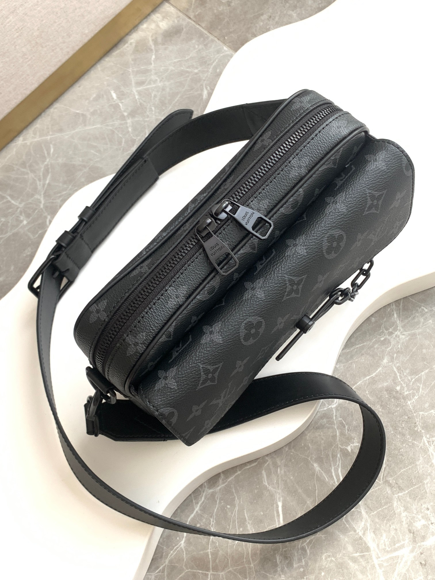 Louis Vuitton Steamer Crossbody Bag in Monogram Eclipse - Image 6