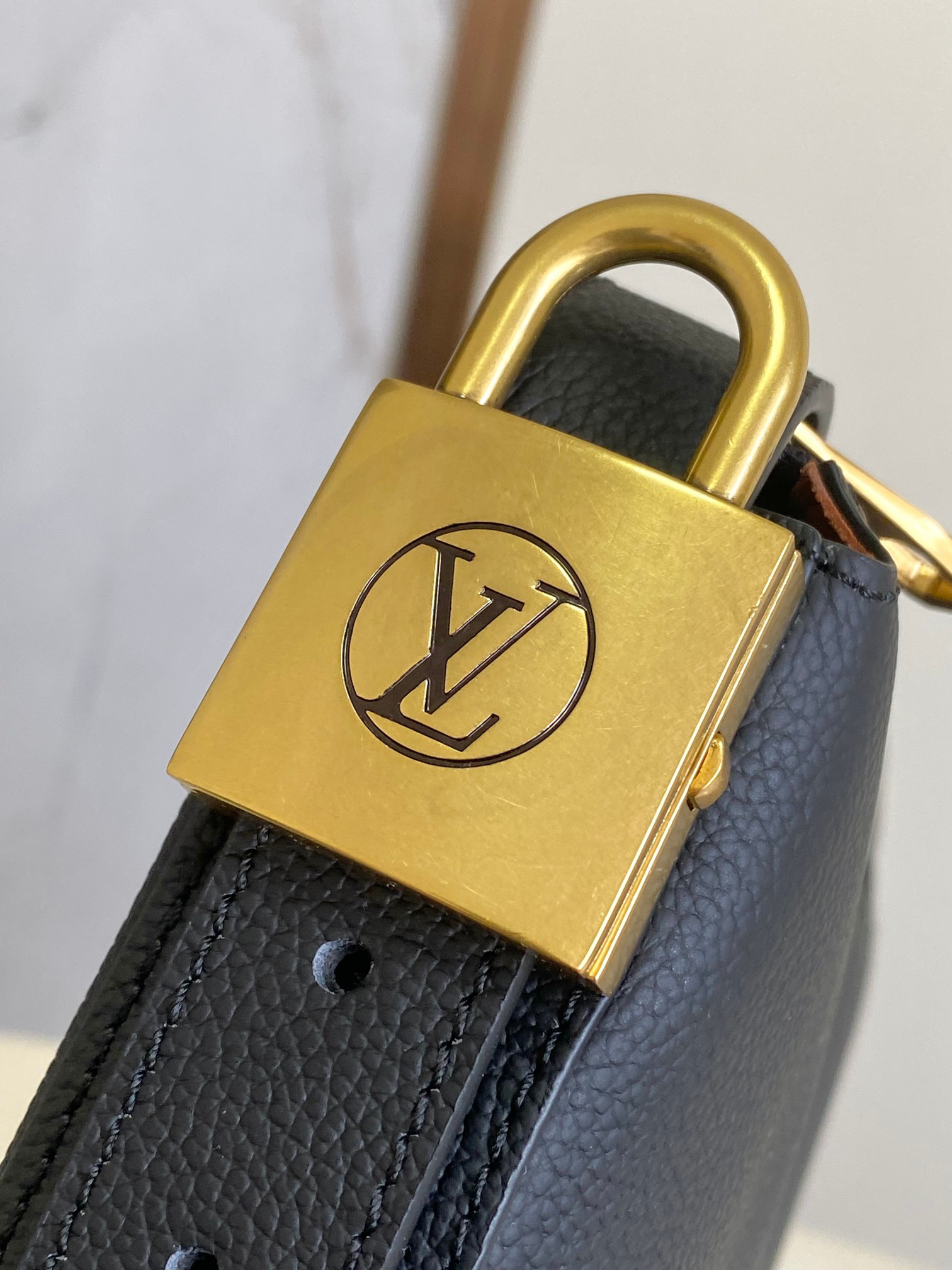 Louis Vuitton Low Key Medium Handbag - Image 6