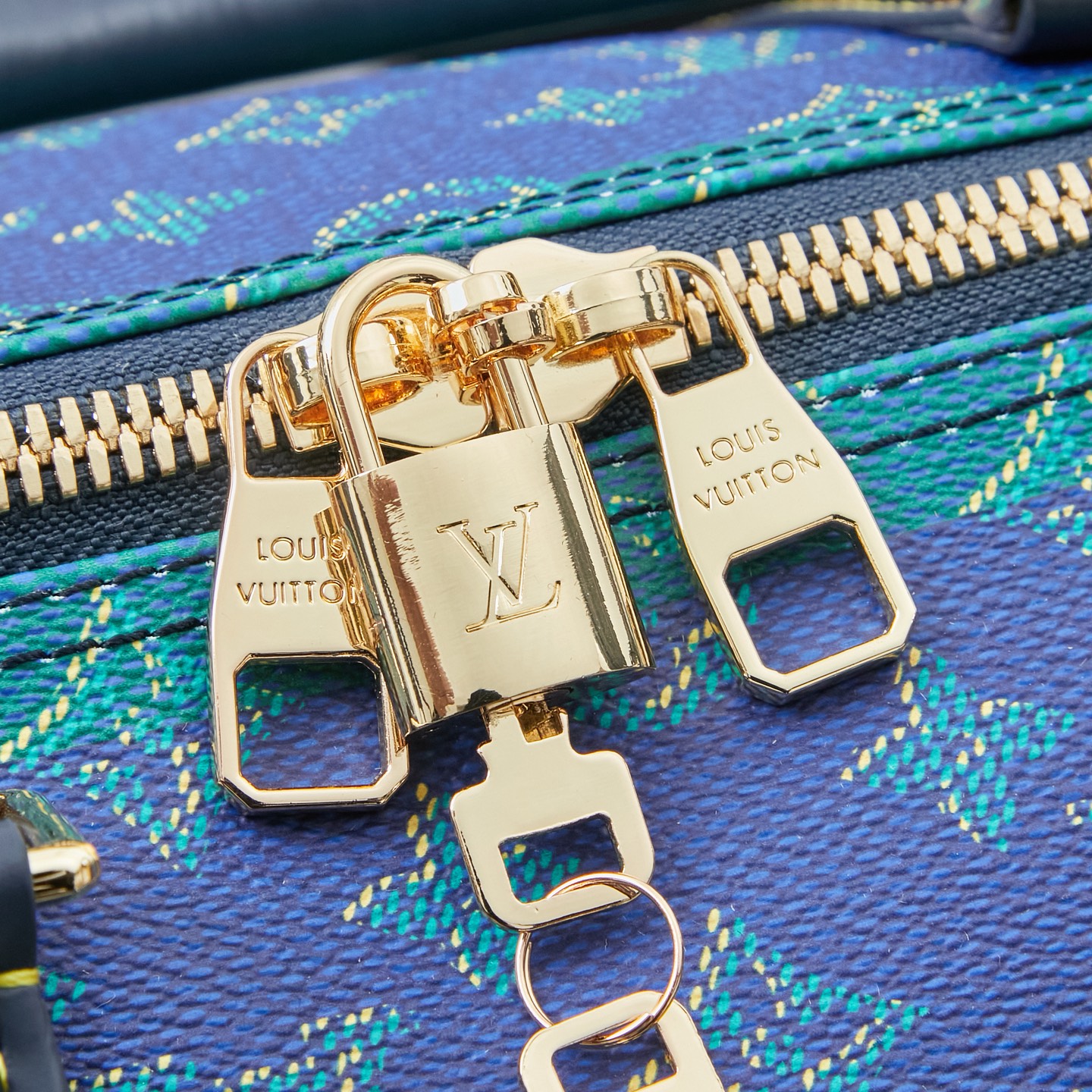 Louis Vuitton Keell Bandoulière 50 Travel Bag in Blue-Green Monogram Canvas - Image 6