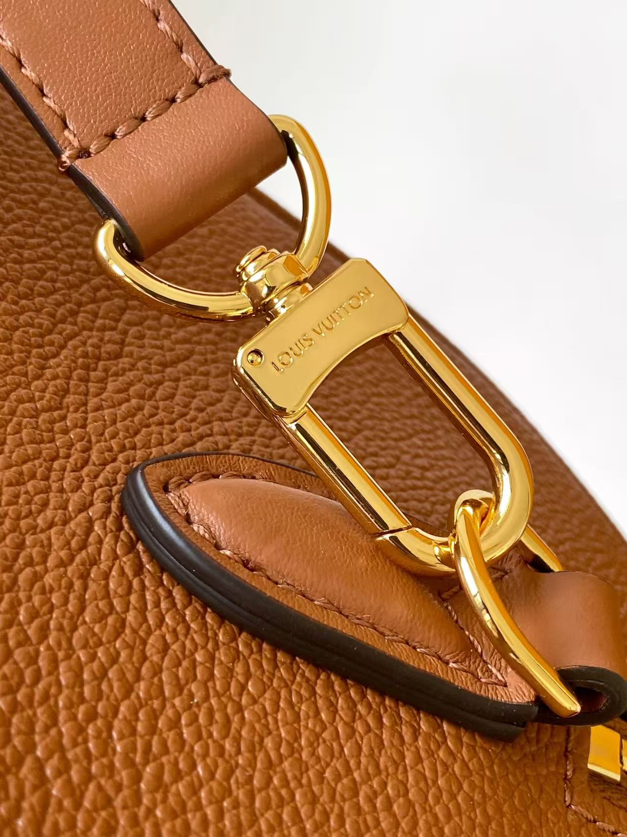 Louis Vuitton Speedy Bandouliere 25 Monogram Empreinte Leather Crossbody Bag - Image 6