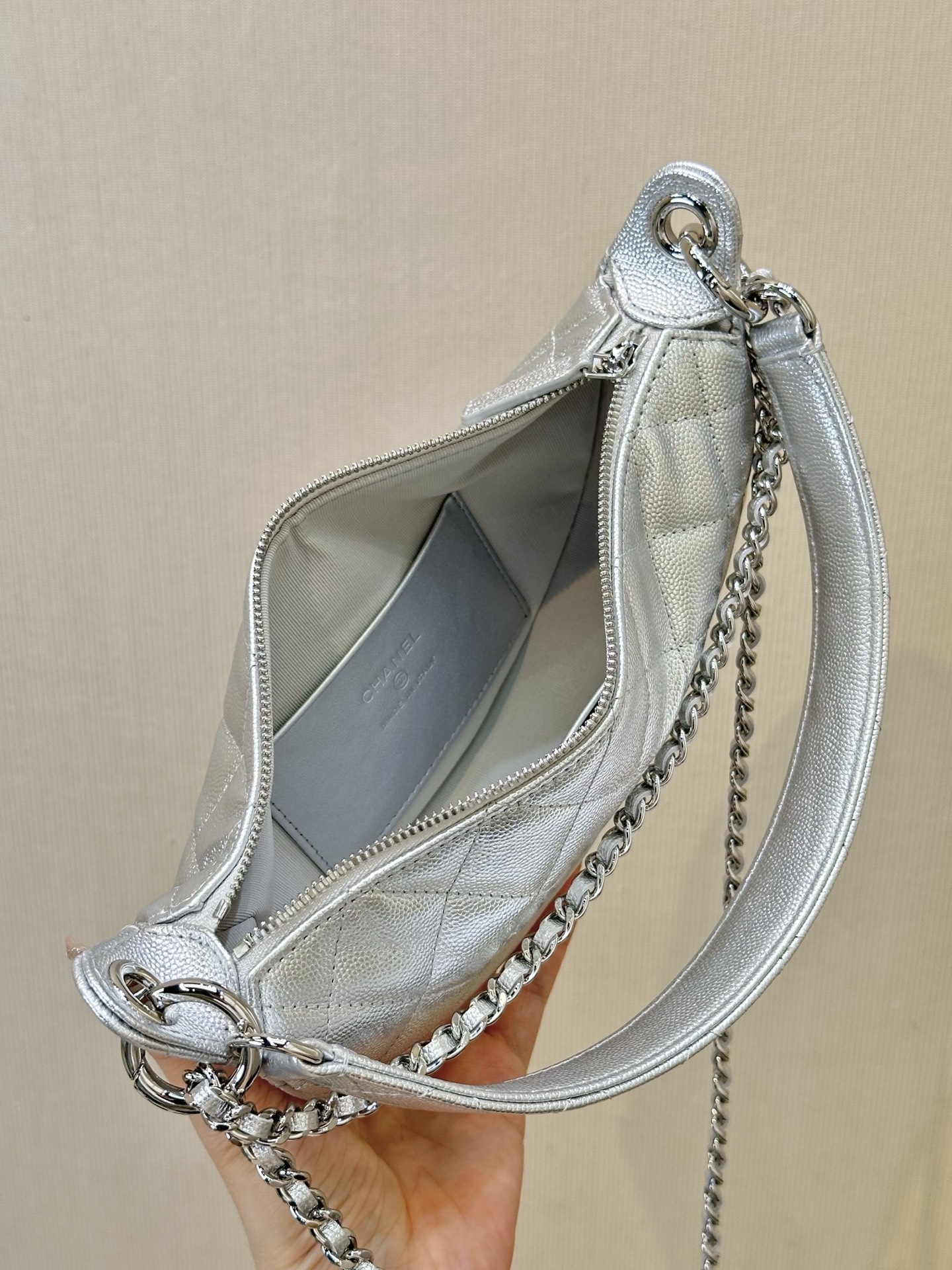 Chanel 26S Half-Moon Bag - Image 6