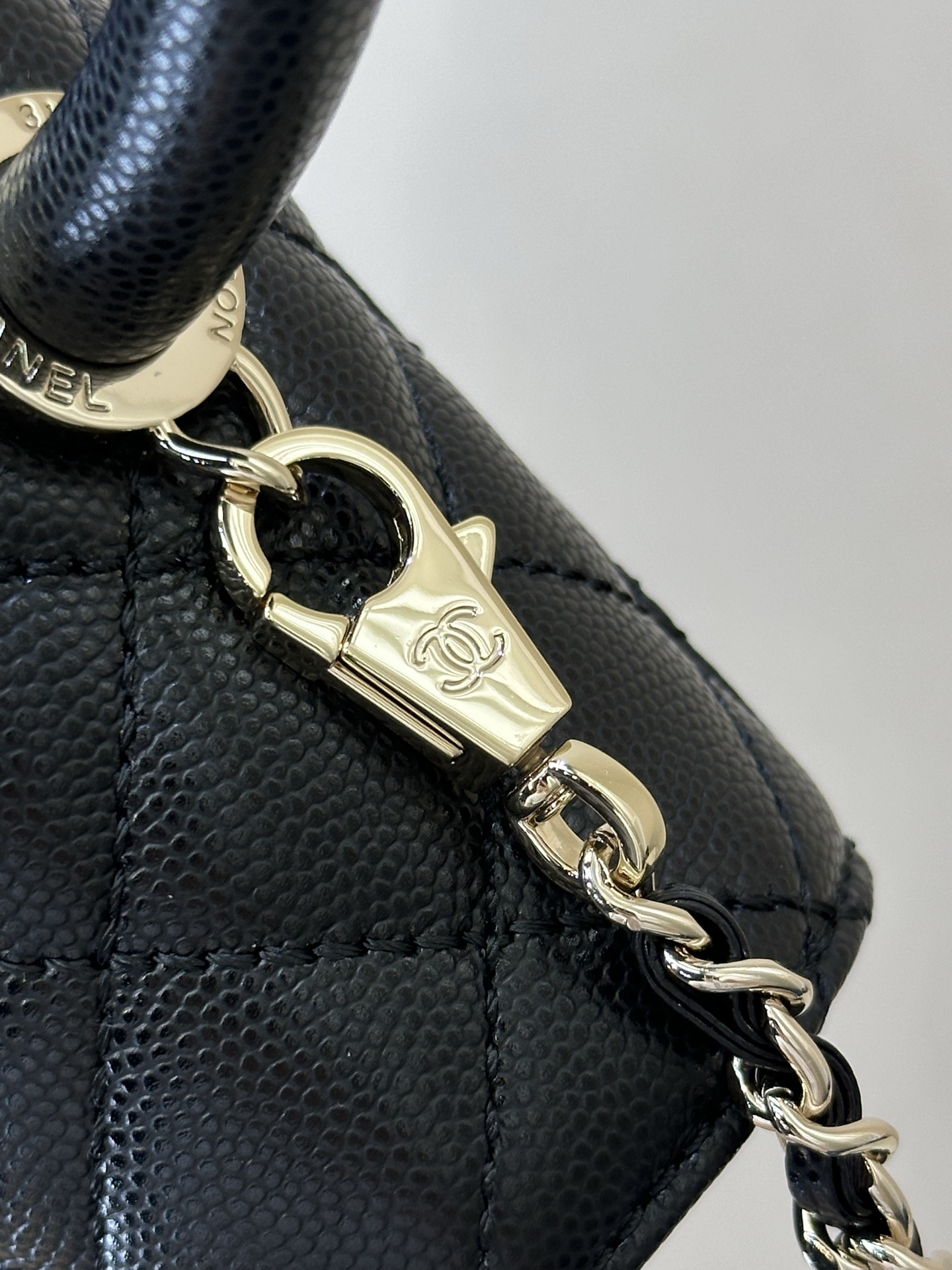 Chanel Coco Handle Handbag - Image 6