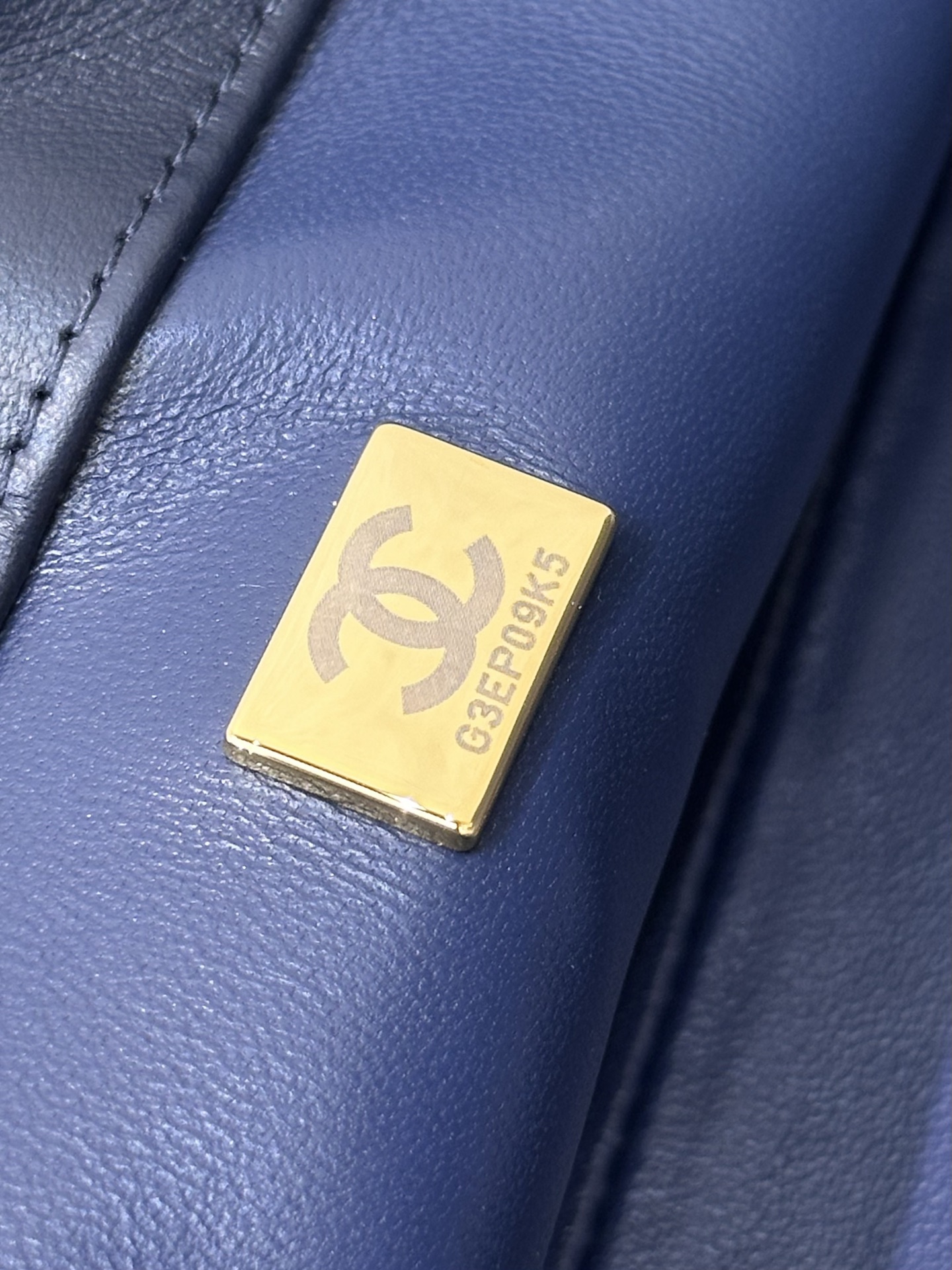 Chanel Coco Handle Denim Handbag - Image 6