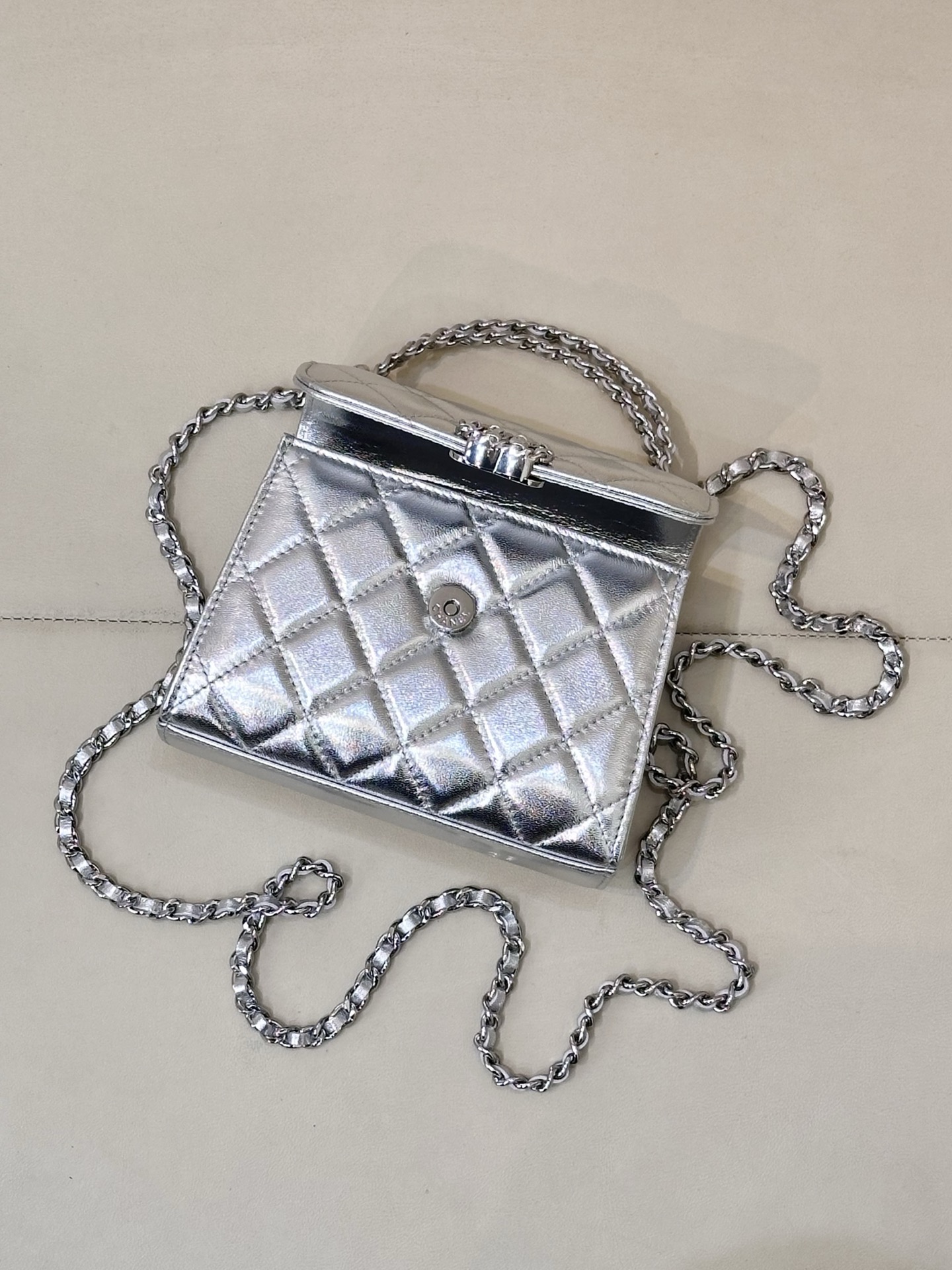 Kelly 25 Top Handle Crossbody Bag - Image 6