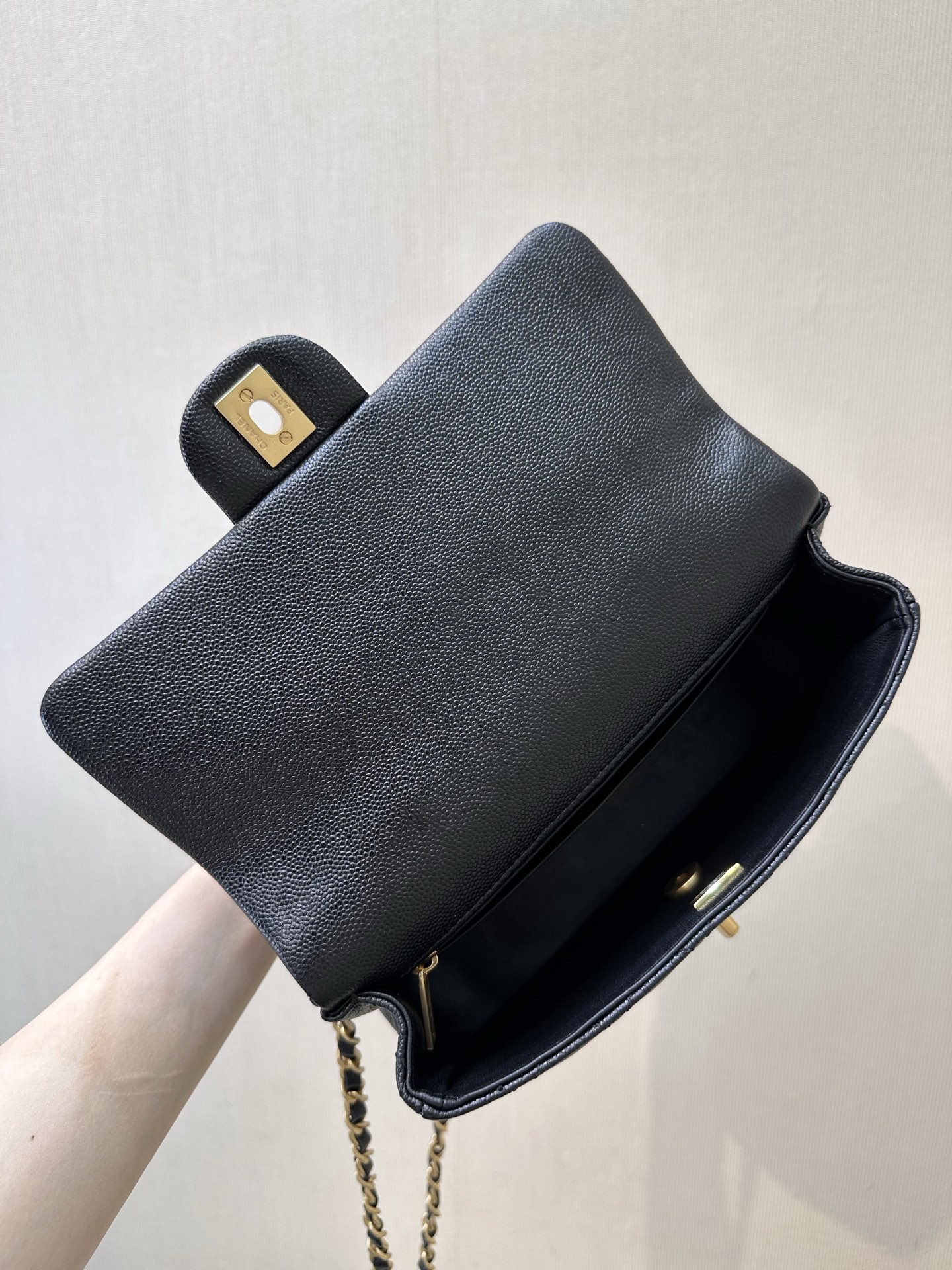 Chanel 24B Lambskin Mini Flap Bag - Image 6