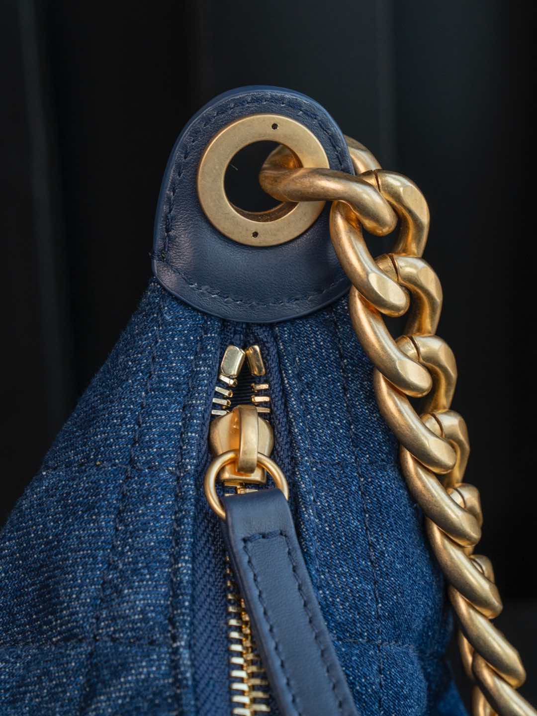 Chanel 25C Denim Hobo Shoulder Bag - Image 6