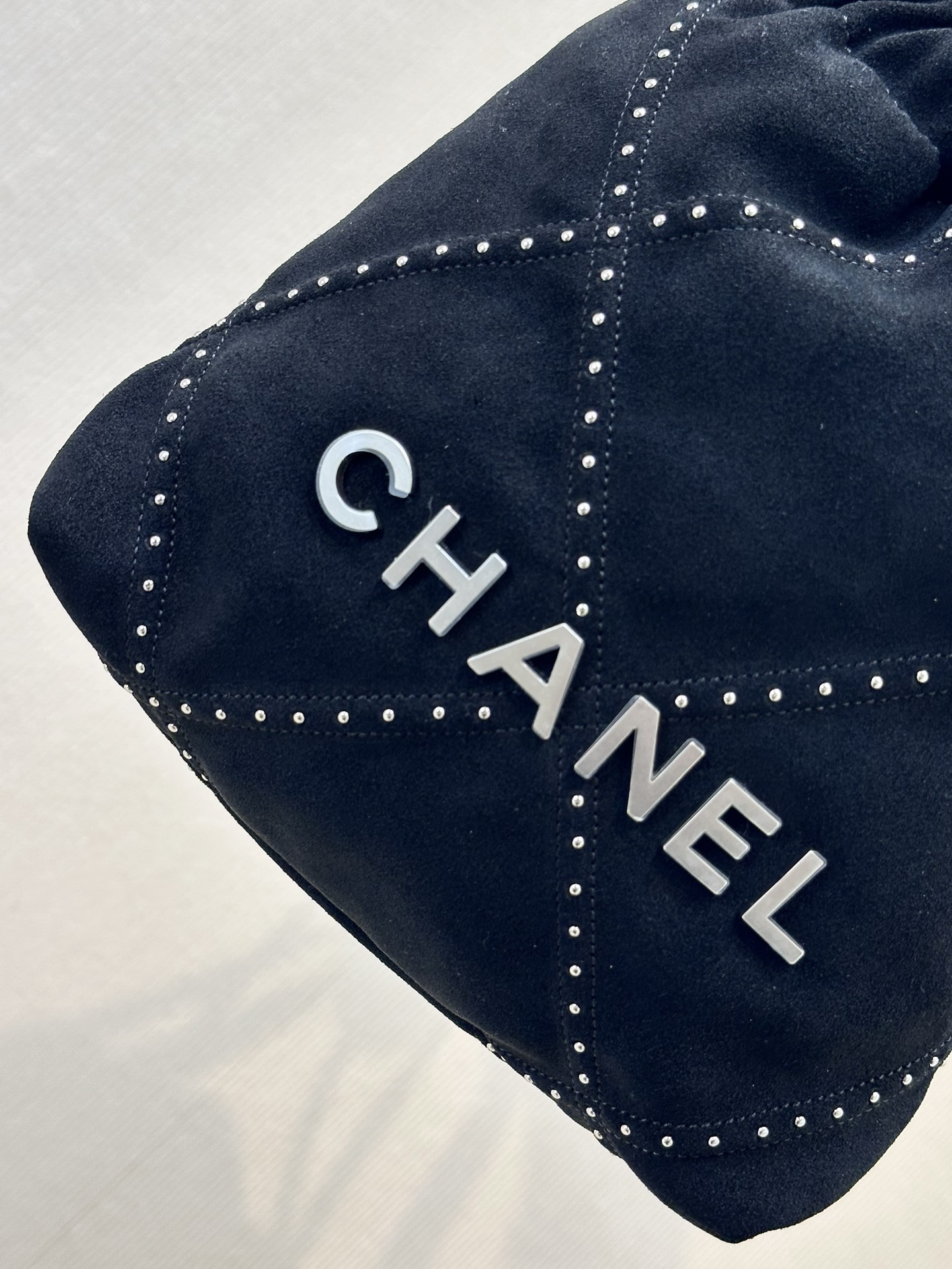 Chanel Mini 22 Bag - Image 6