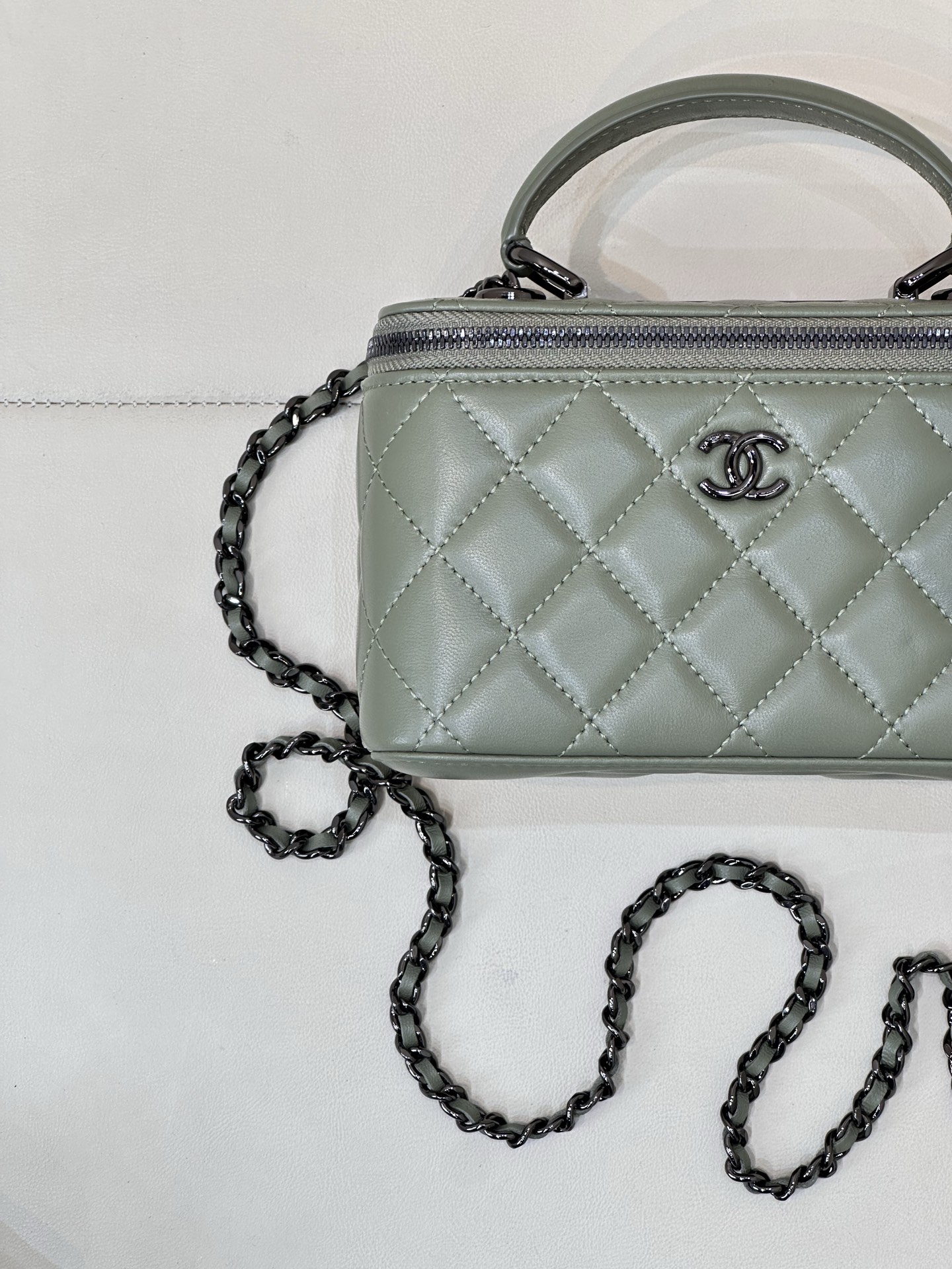 Chanel Trendy CC Box Bag - Image 6