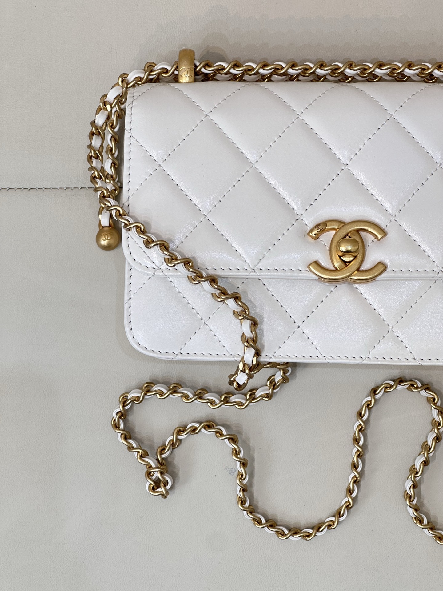Chanel 24C Wallet on Chain Flap Bag with Adjustable Pearl Chain - Image 6