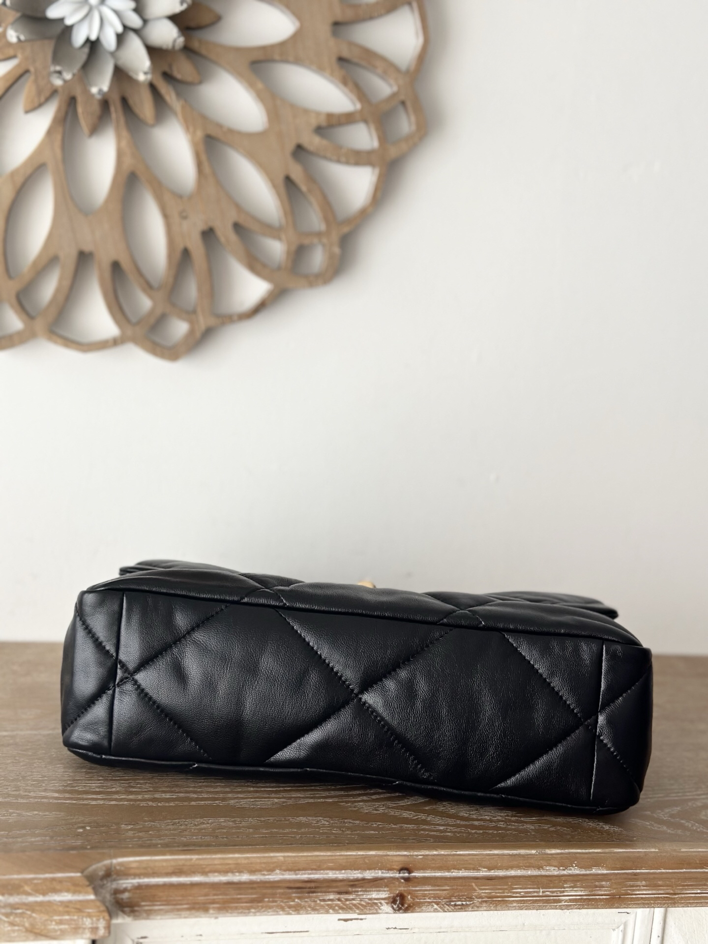 Chanel 19 Lambskin Flap Bag - Image 6