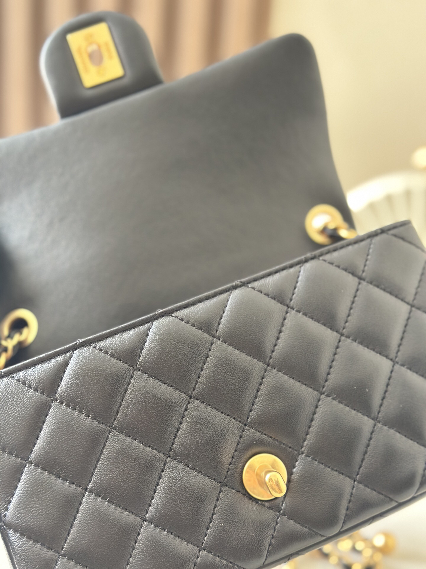 Chanel Mini Metallic Flap Bag - Image 6
