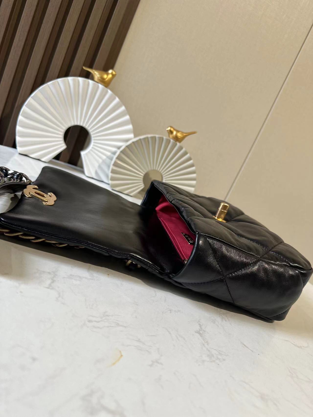 Chanel 19 Lambskin Flap Bag - Image 6