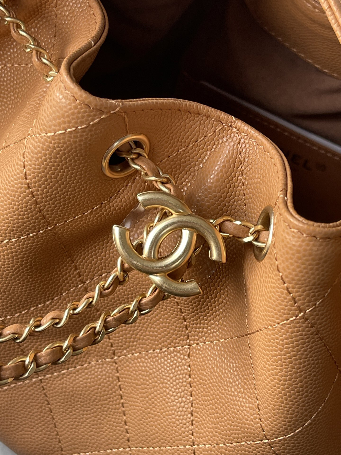 Chanel Small Hobo Shoulder Bag - Image 6