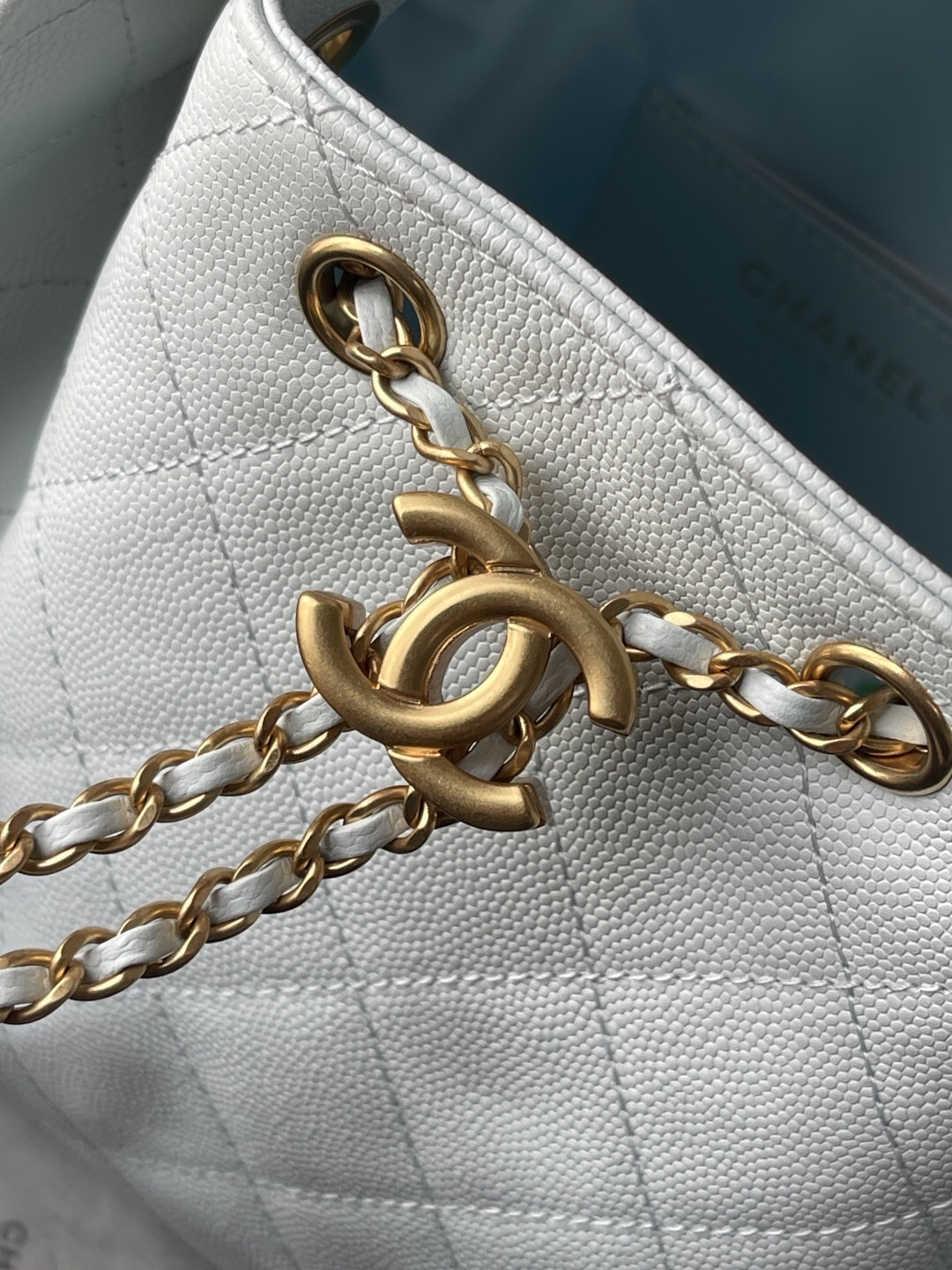 Chanel 25C Quilted Leather Hobo Shoulder Bag AS5293 - Image 6