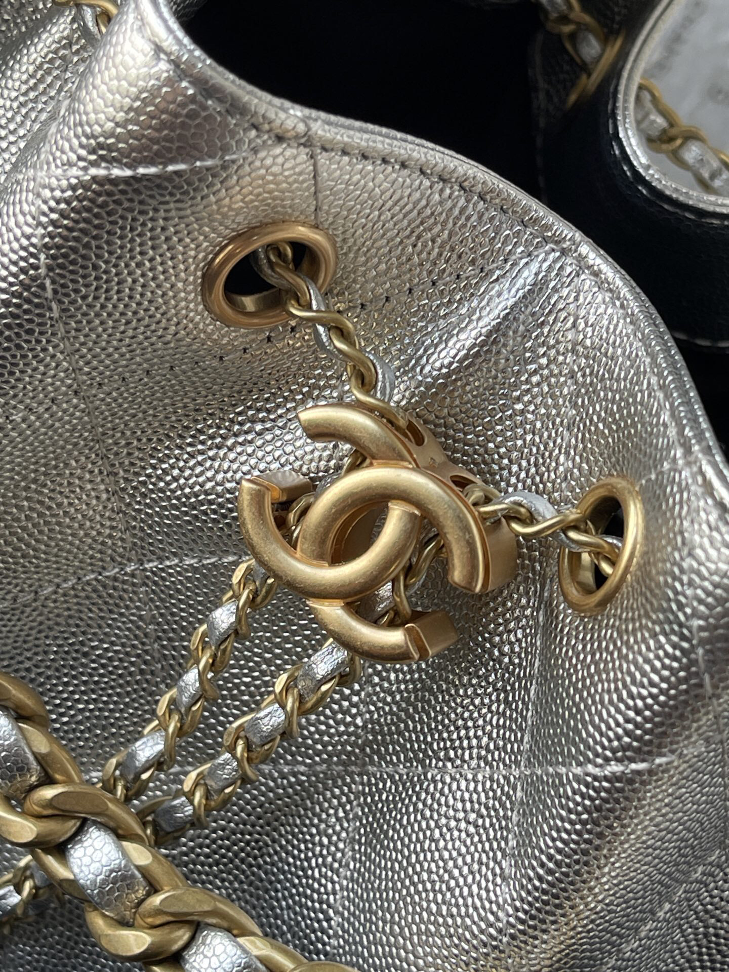 Chanel Hobo Shoulder Bag AS5293 - Image 6