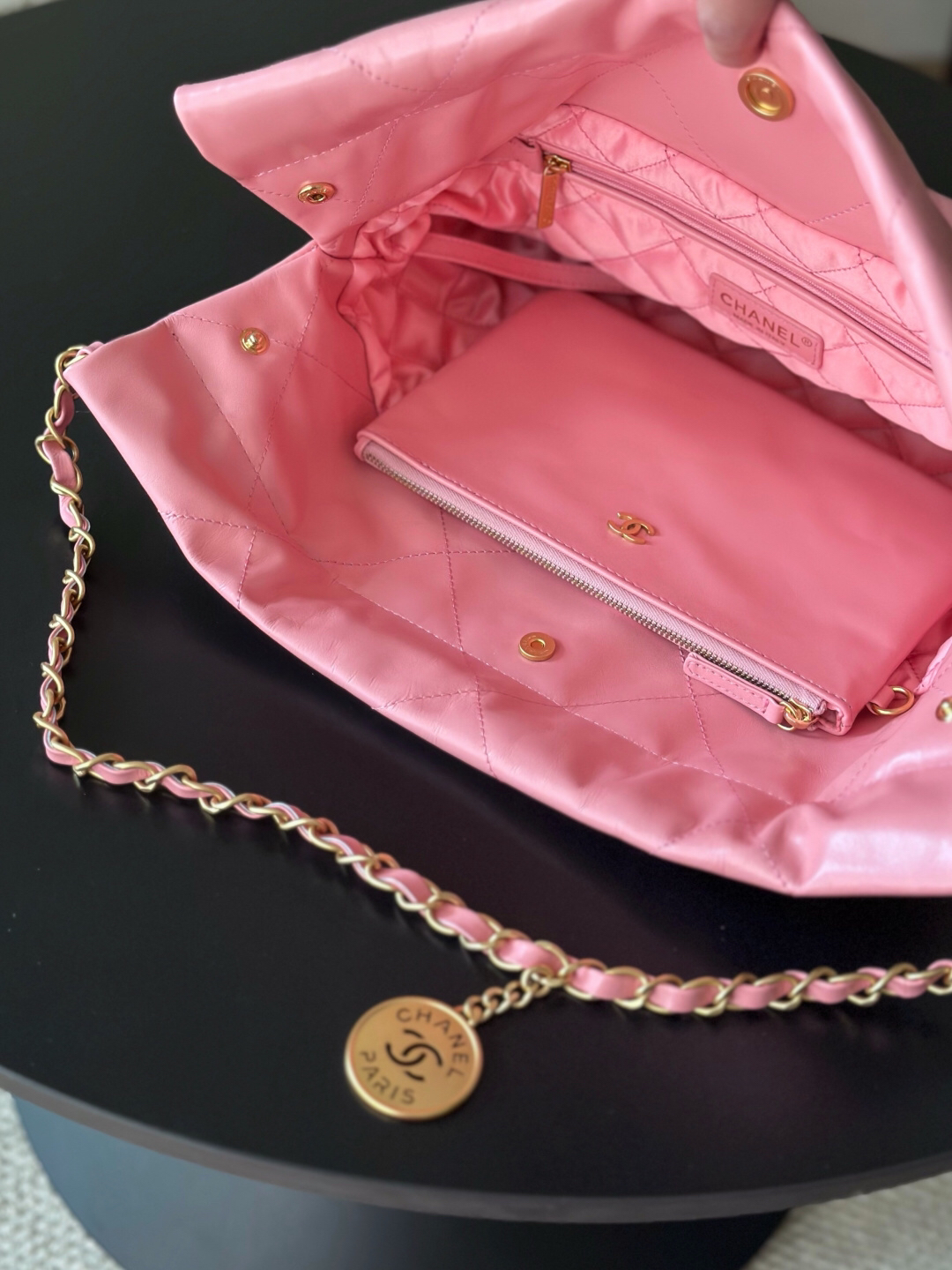 Chanel 2022 Oil-Waxed Leather Shoulder Bag - Image 6