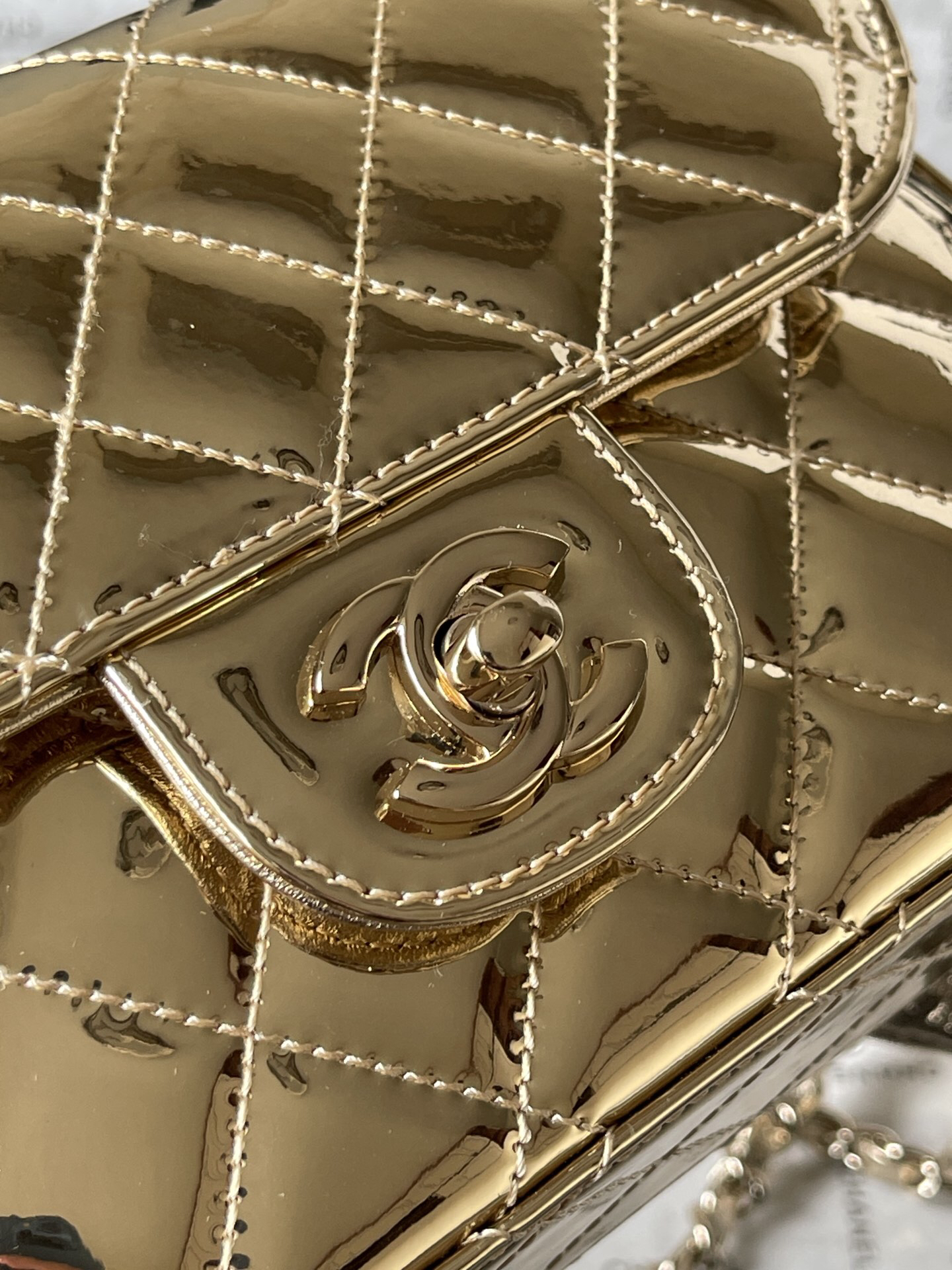 Chanel 24C Star Collection Lambskin Crossbody Bag - Image 6