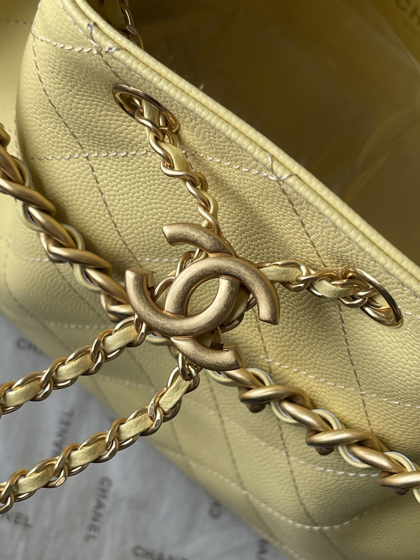Chanel Quilted Leather Hobo Bucket Bag - Image 6