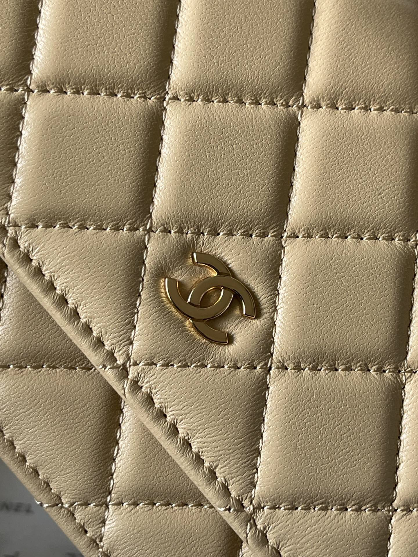 Chanel CF WOC Lambskin Chain Wallet - Image 6