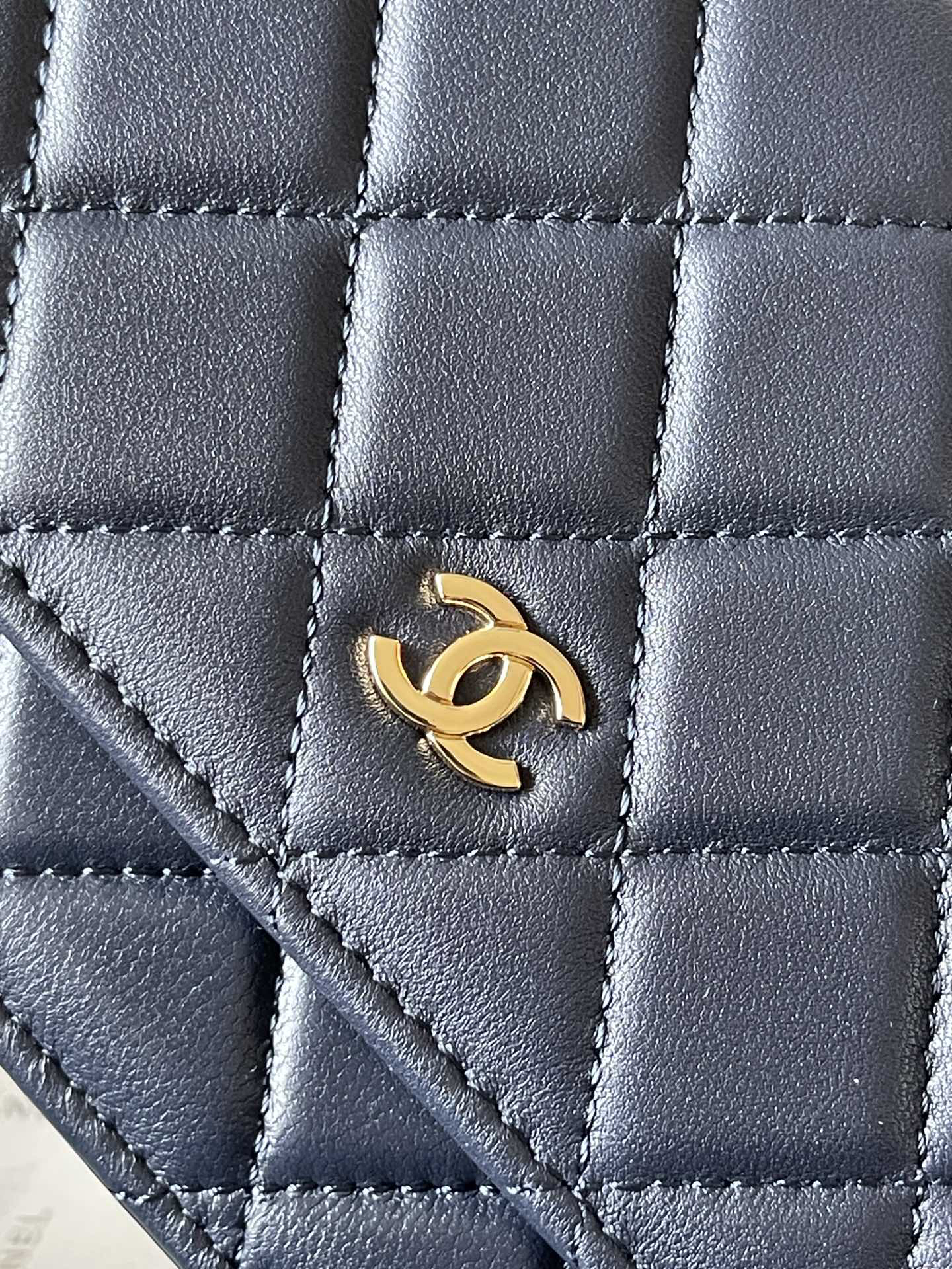 Chanel CF WOC Lambskin Chain Wallet - Image 6