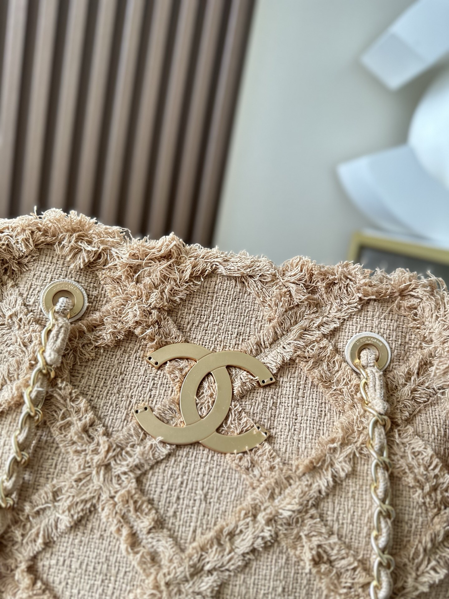 Vintage Linen and Straw Fringed Tote Bag - Image 6