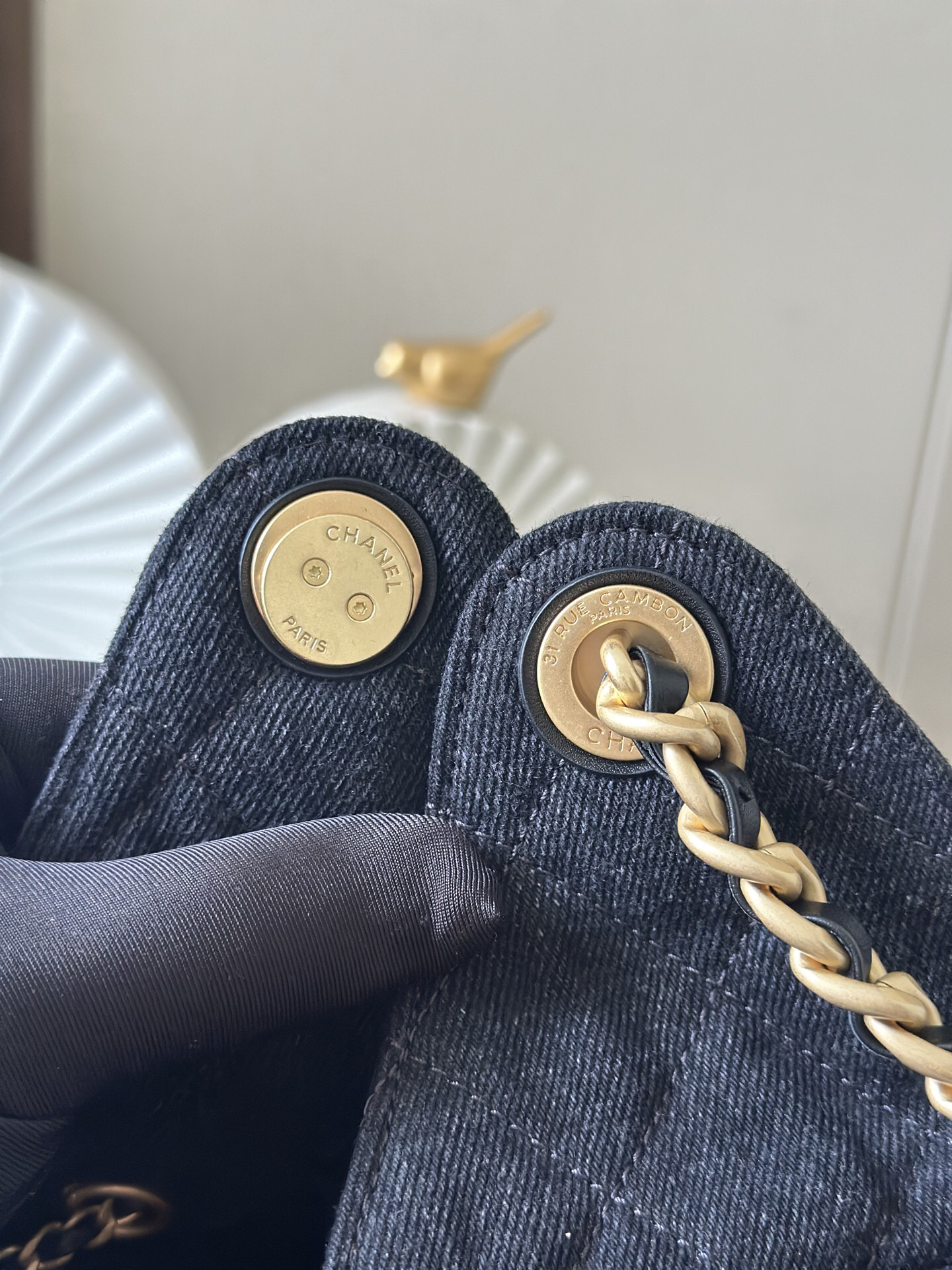Chanel 25C Small Denim Hobo Bag - Image 6