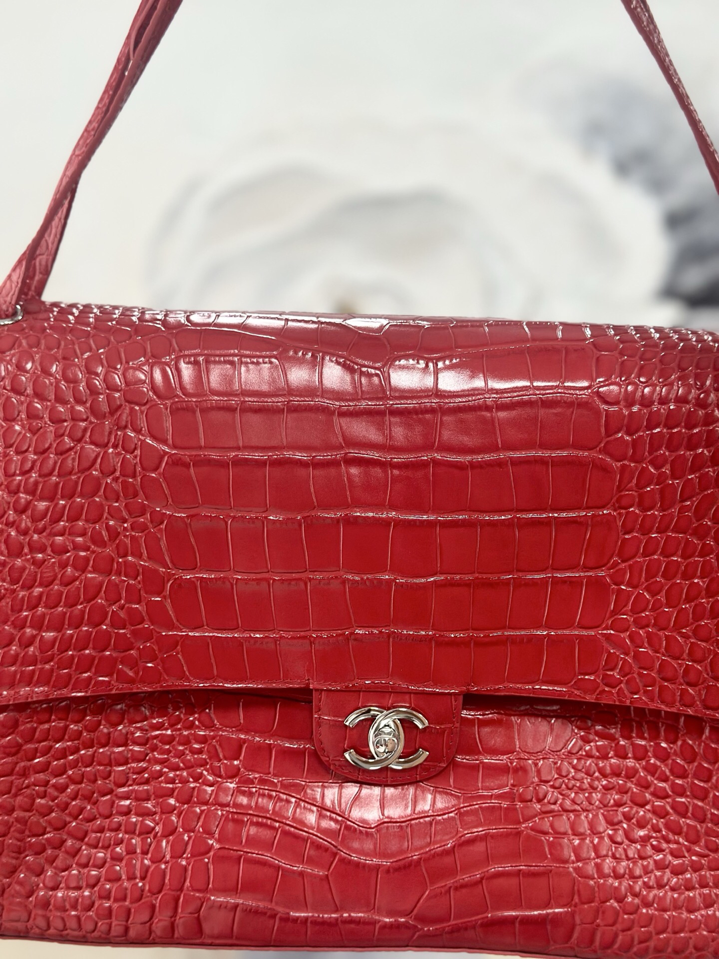 Chanel 26S Maxi Flap Bag in Burgundy Caviar Leather - Image 6