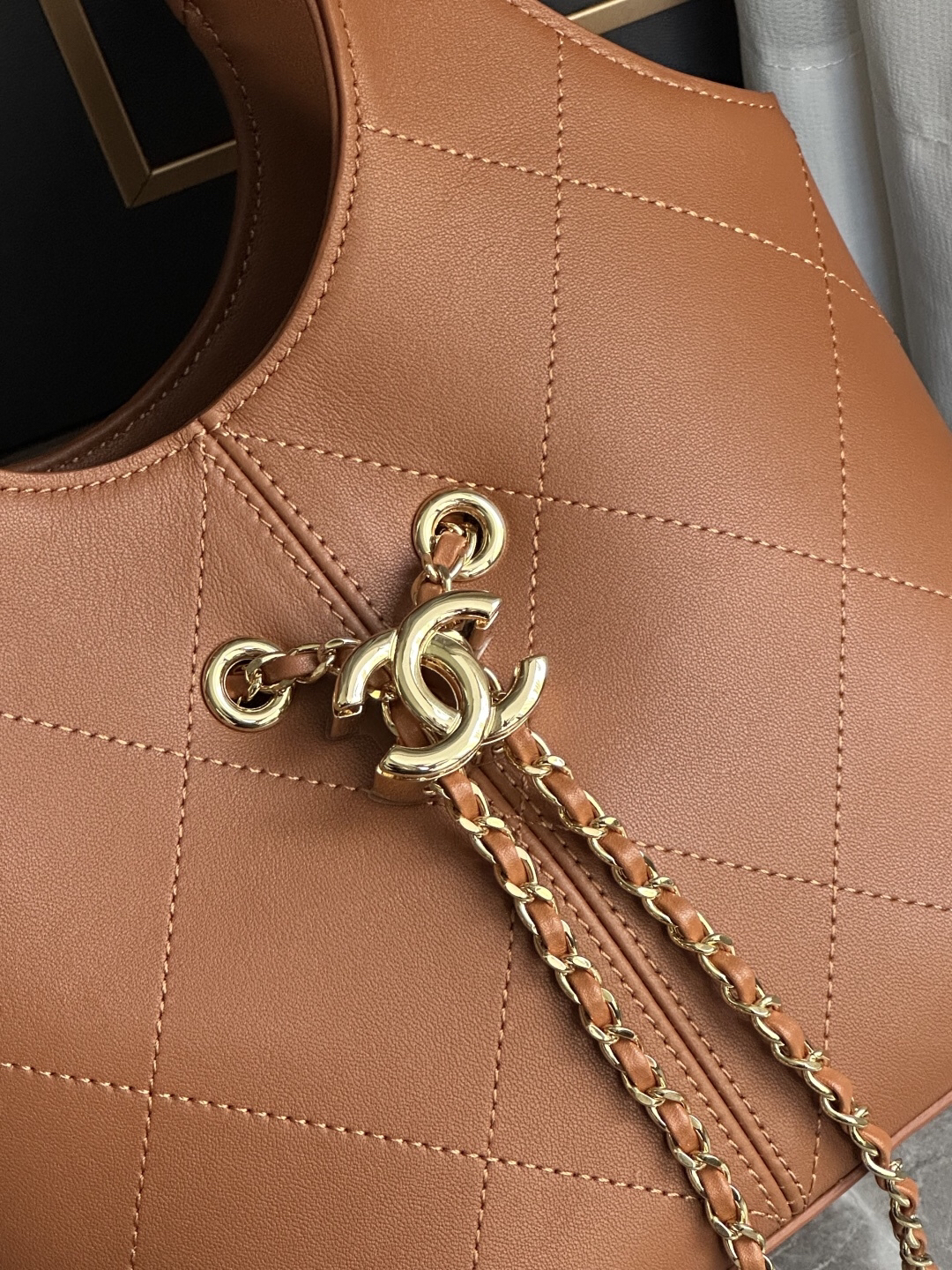 Chanel 26S Small Basket Hobo Bag - Image 6