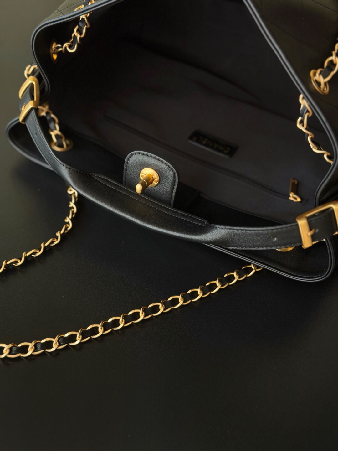 Calfskin Handbag with Diamond Quilting and Contrasting Panels - Image 6