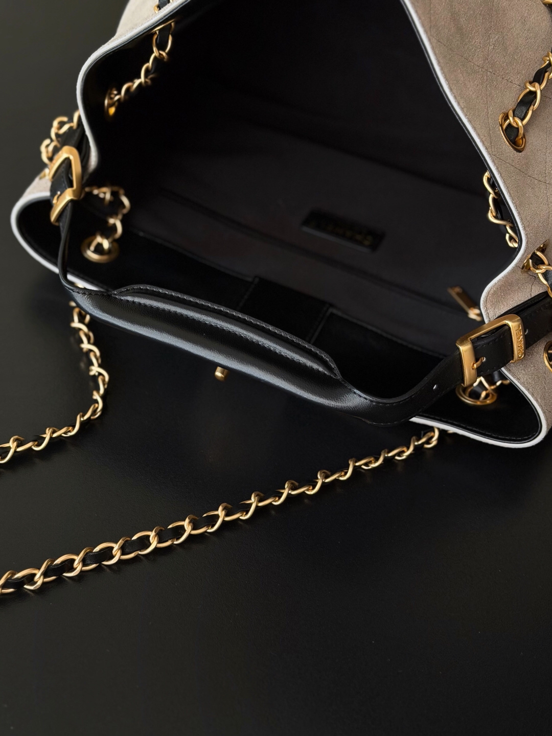 Velvet Handbag with Layered Mini Bag Design - Image 6