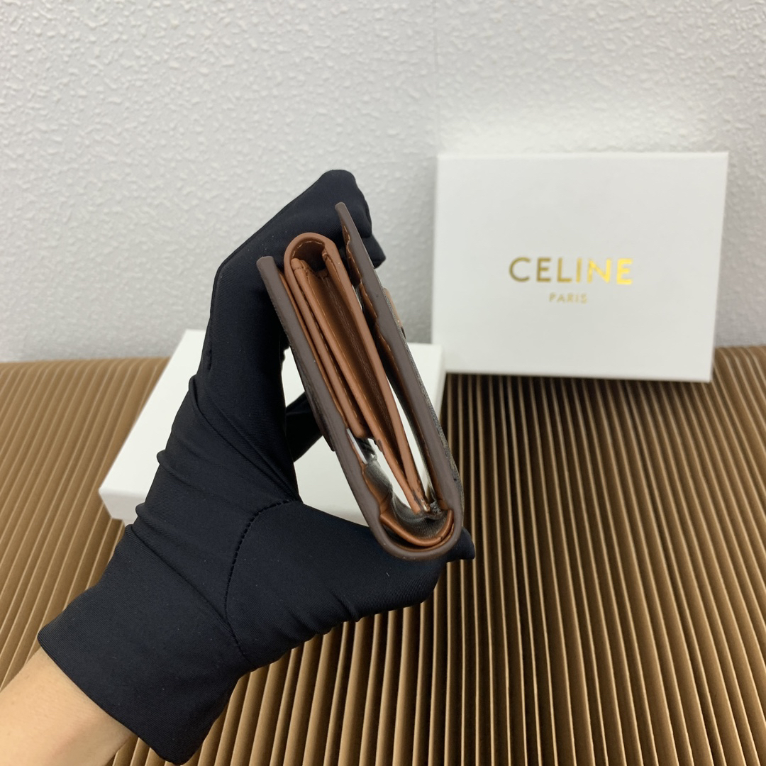 Celine Triomphe Small Logo-Print Leather Wallet - Image 6