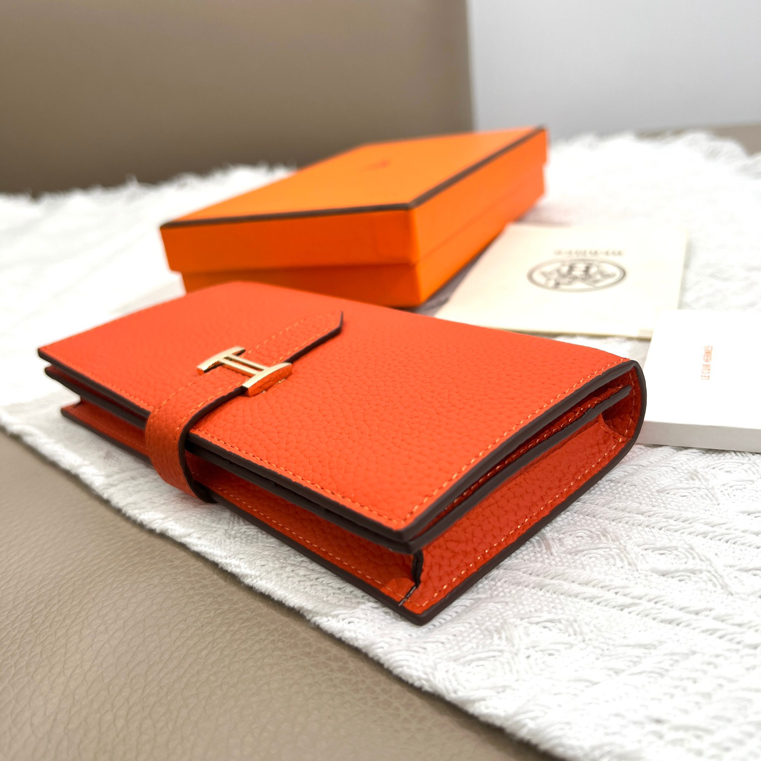 Hermes Women's Togo Leather Vertical Zip Wallet - Image 6
