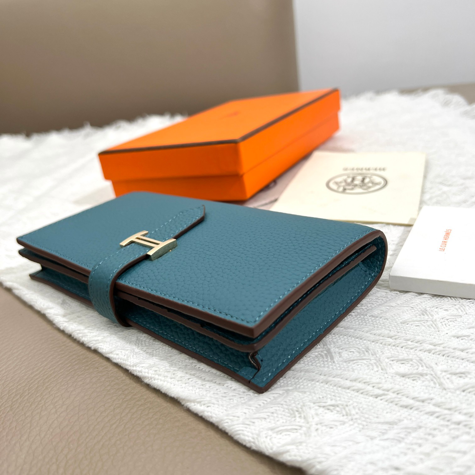 Hermes Women's Vertical Leather Wallet with Interior Zip Pocket - Image 6