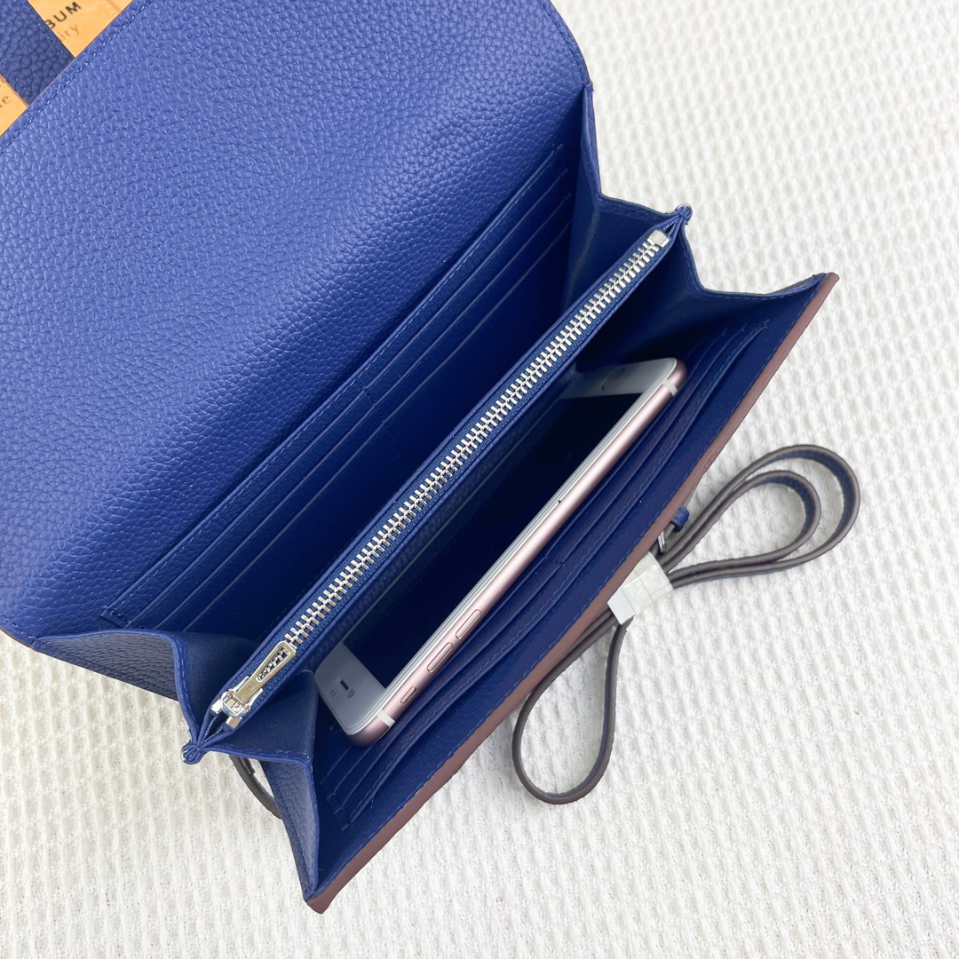 Hermes H538-2 Togo Leather Shoulder Crossbody Bag - Image 6