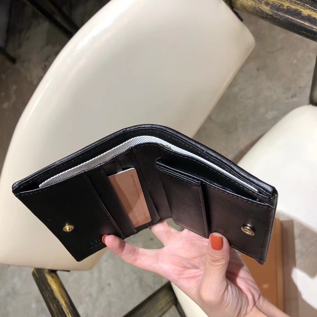 Miu Miu Lambskin Wallet - Image 6