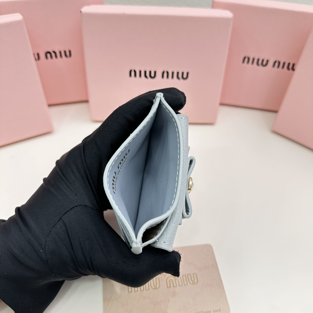 Miu Miu 5237 Leather Wallet - Image 6