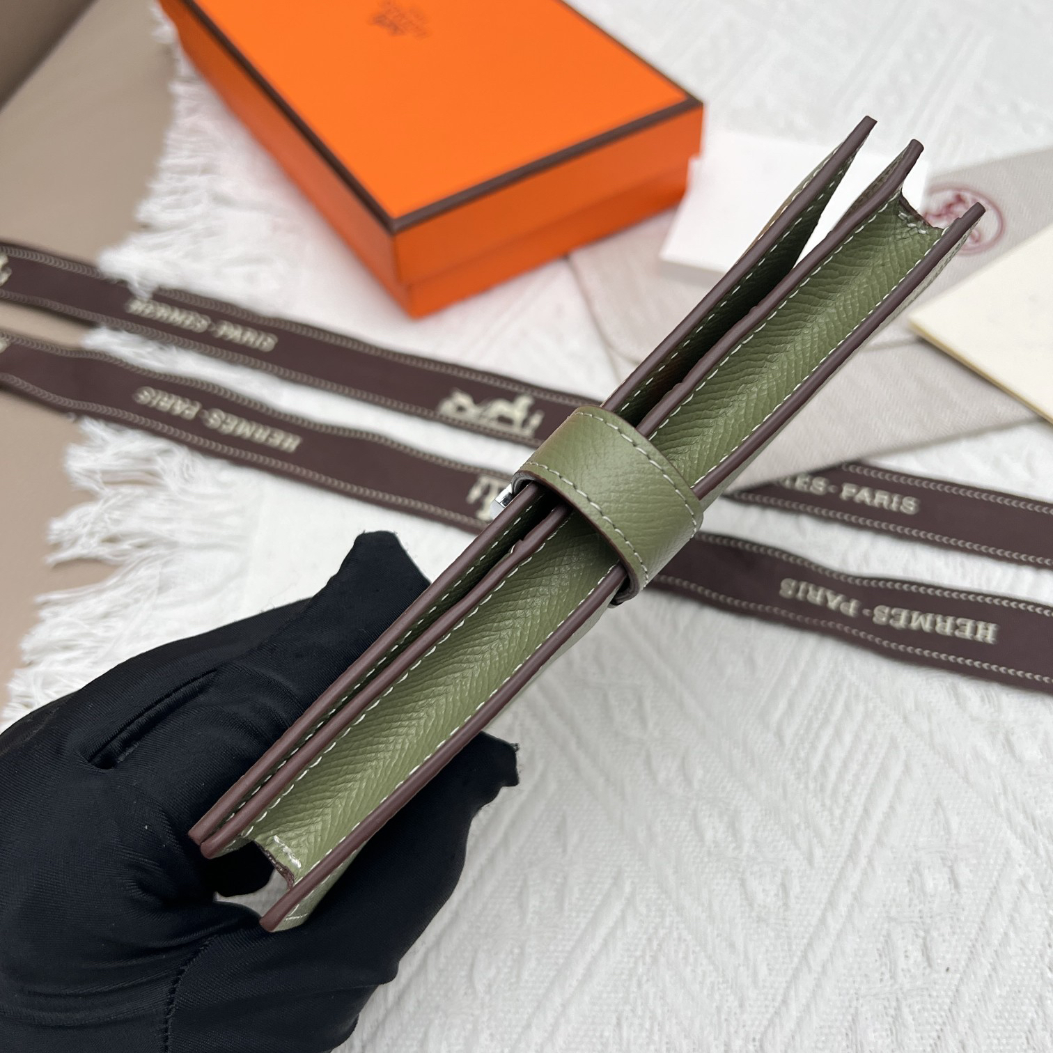 Hermès Women's Togo Leather Zip Wallet - Image 6
