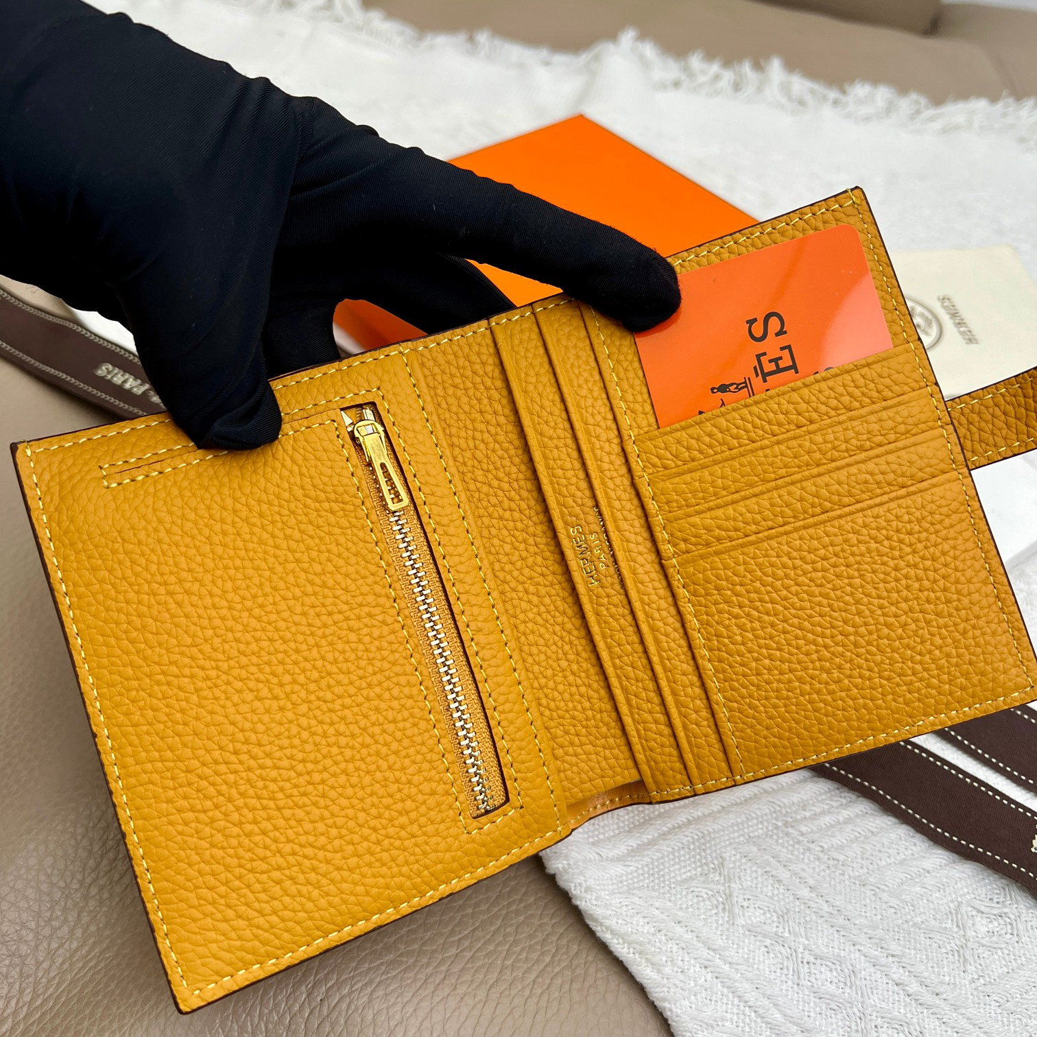 Hermes Gold-Hardware Vertical Bifold Wallet - Image 6