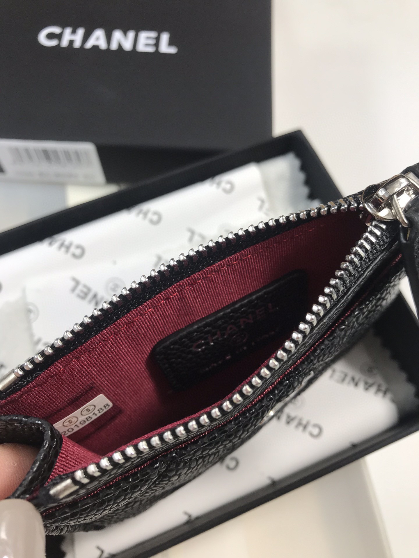 Chanel Calfskin Card Holder Model 50084 - Image 6