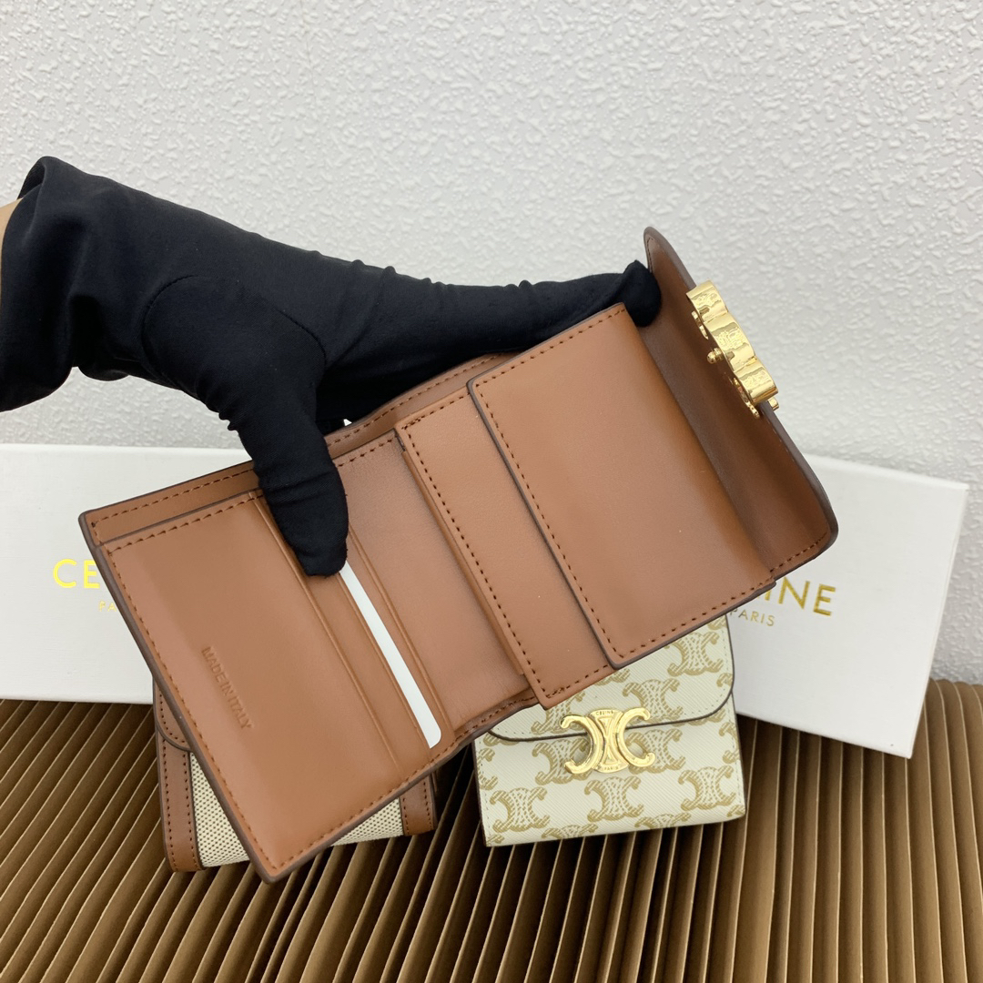 Triomphe Small Wallet - Image 6