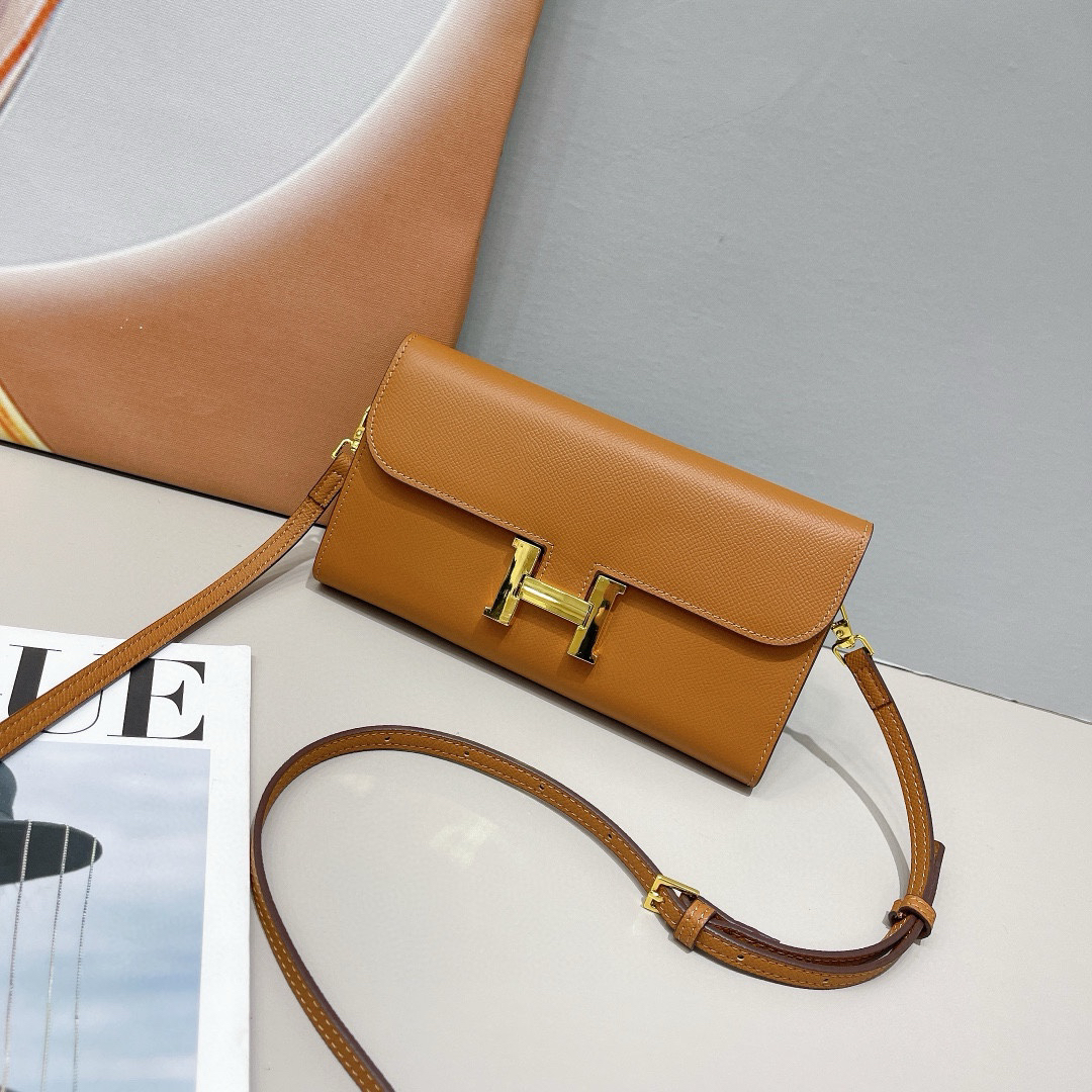 Hermès Constance Long Wallet - Image 6