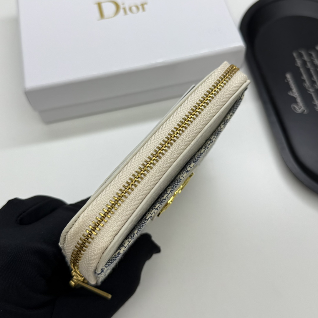 Dior F10 Leather Wallet - Image 6