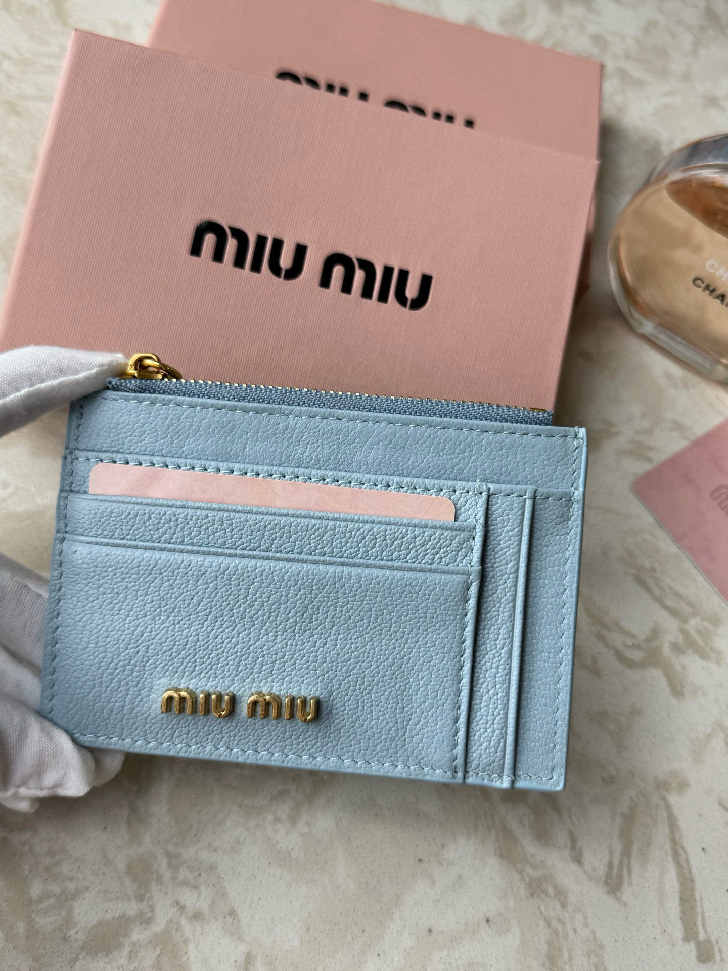 Miu Miu Leather Slim Wallet - Image 6