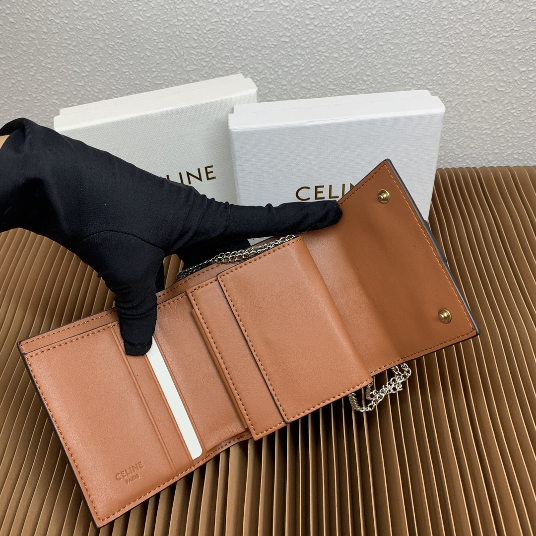 Small Triomphe Trifold Wallet - Image 6